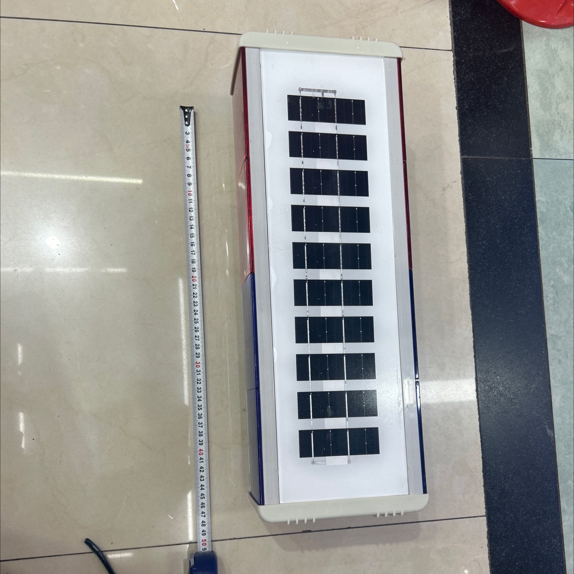 Traffic warning light with solar panel 135-2 Specification image