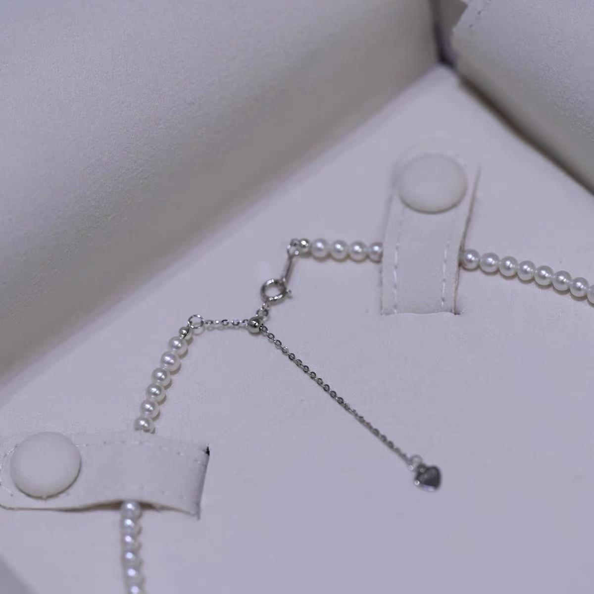 Yunyi Home Natural Pearl Bracelets, freshwater pearl necklaces, wholesale and customized jewelry sets detail image 13