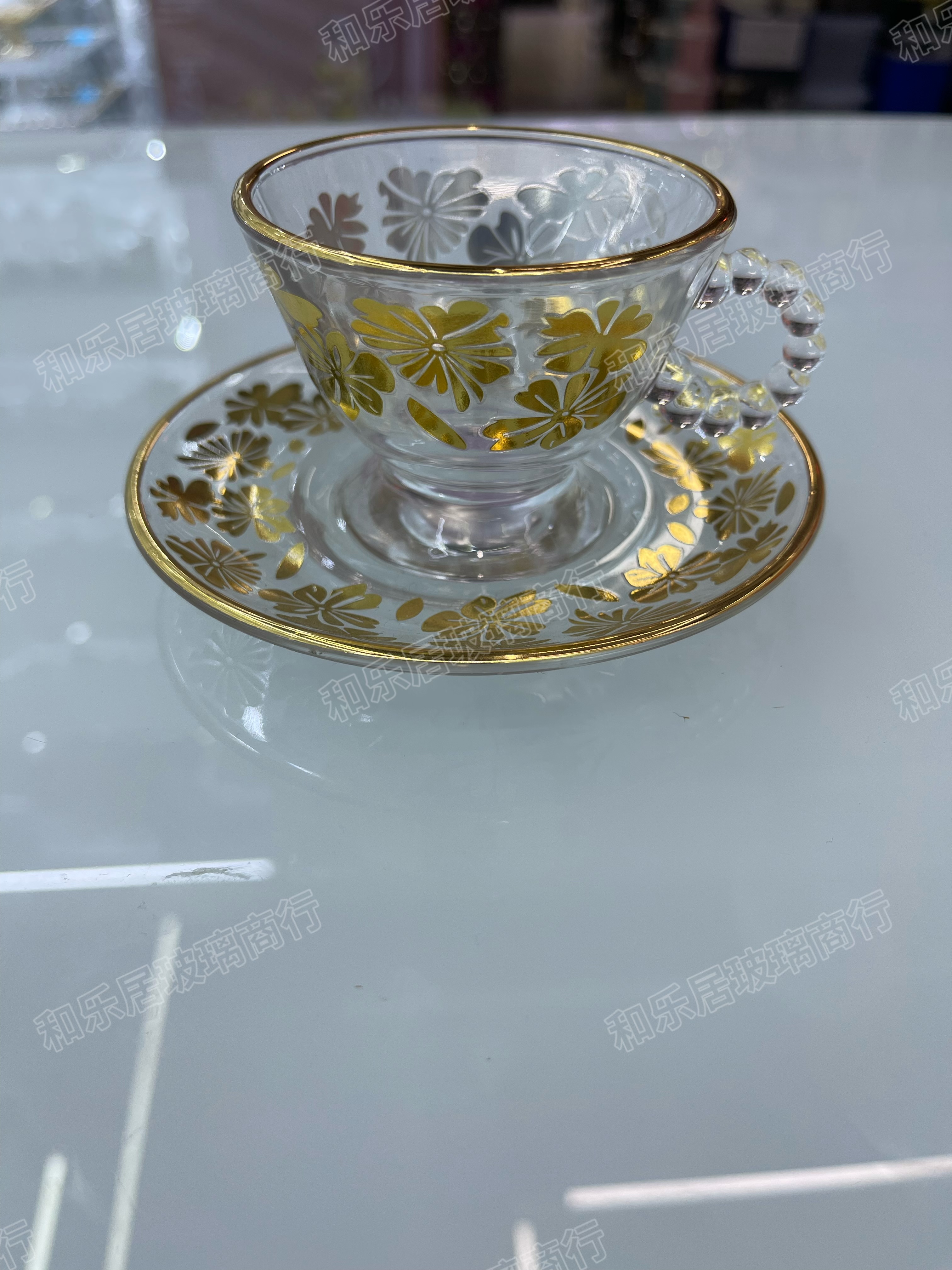 European-style light luxury gold-rimmed glass coffee cups and plates with multiple patterns and gilded designs Specification image
