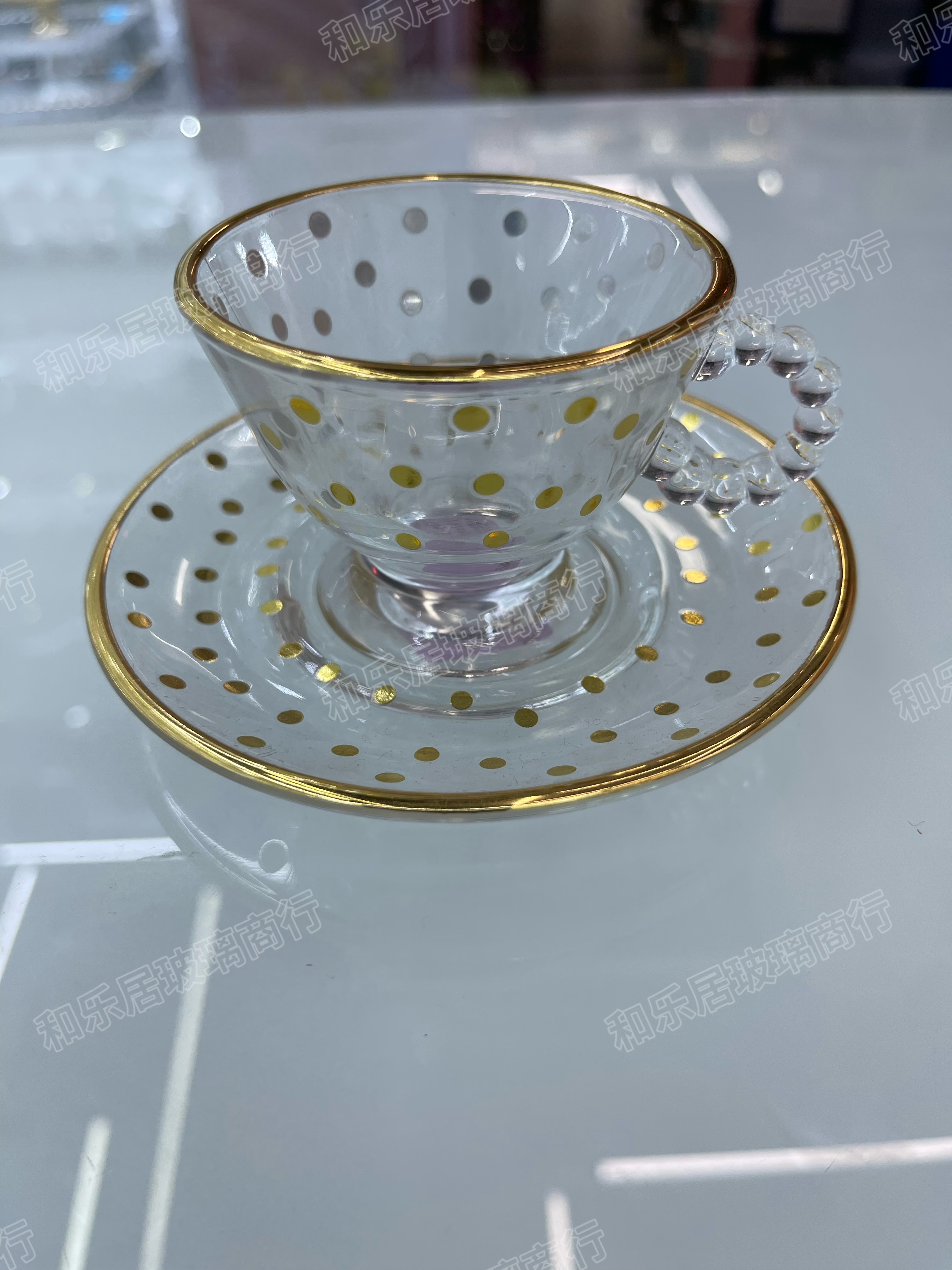 European-style light luxury gold-rimmed glass coffee cups and plates with multiple patterns and gilded designs