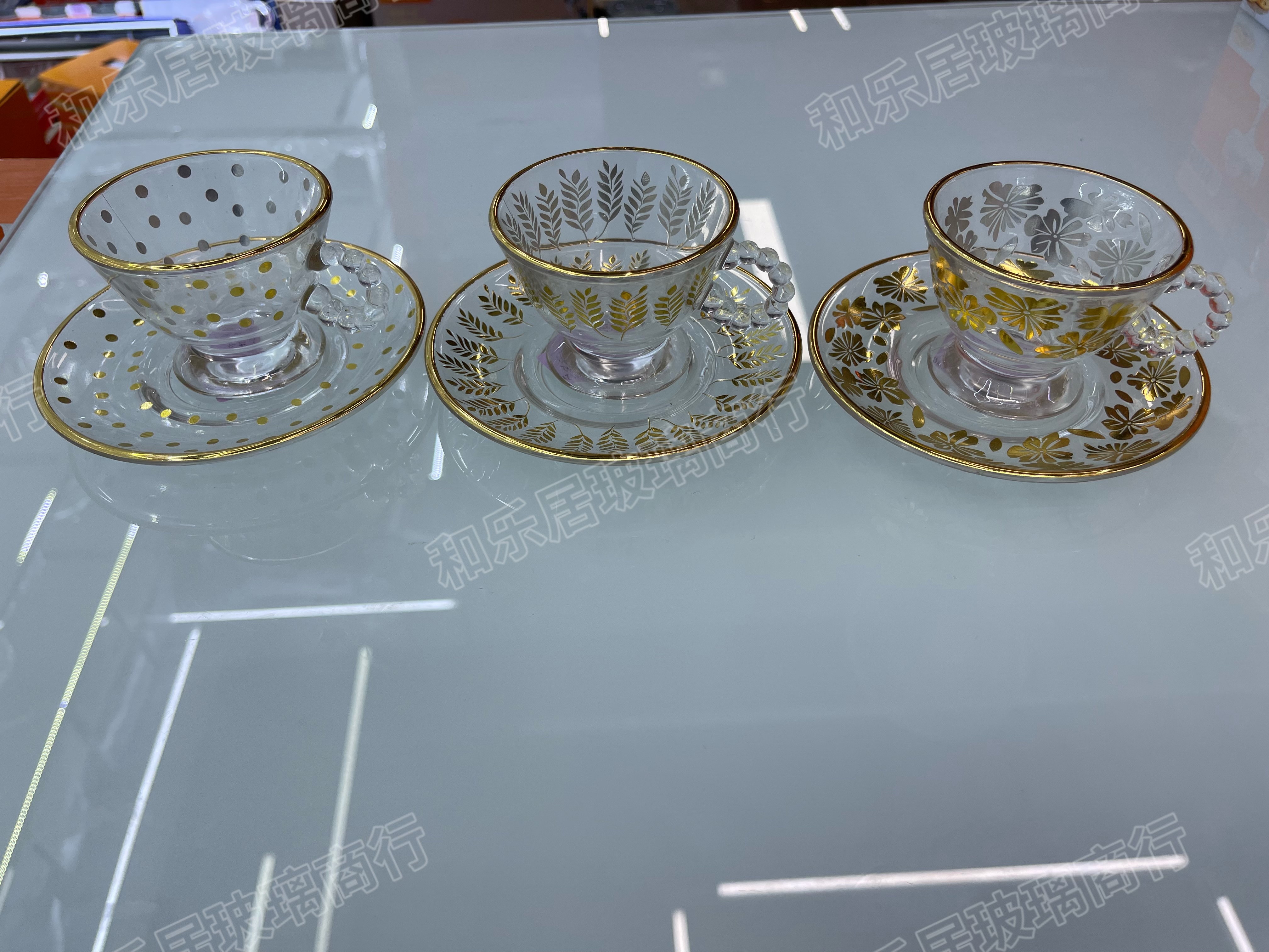 European-style light luxury gold-rimmed glass coffee cups and plates with multiple patterns and gilded designs detail image 4
