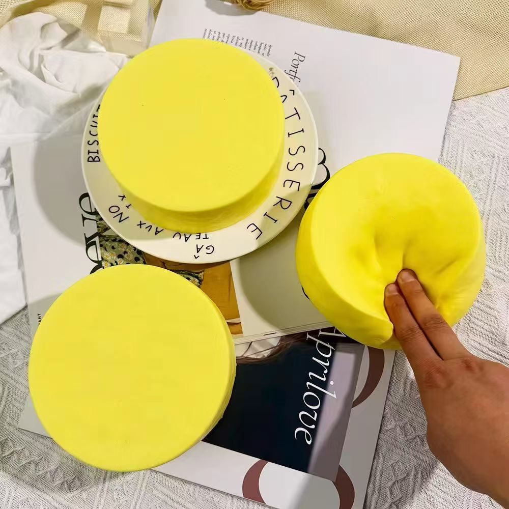 Chiffon cake, new, unique, slow rebound, pinching fun toy, stress-relieving, suitable for both children and adults