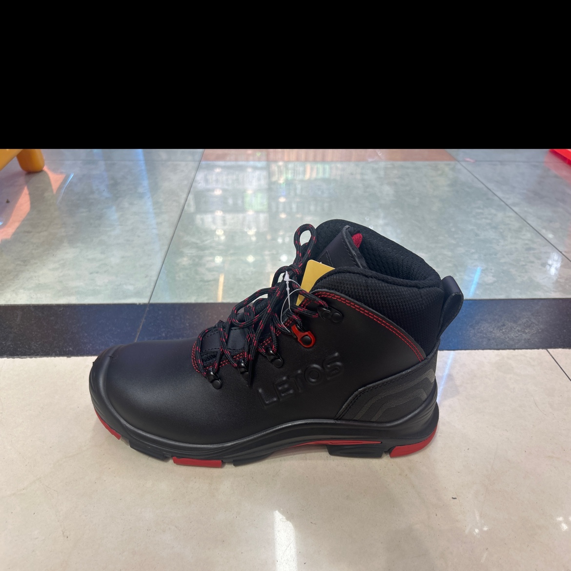 Anti-crush and anti-puncture safety shoes 1128