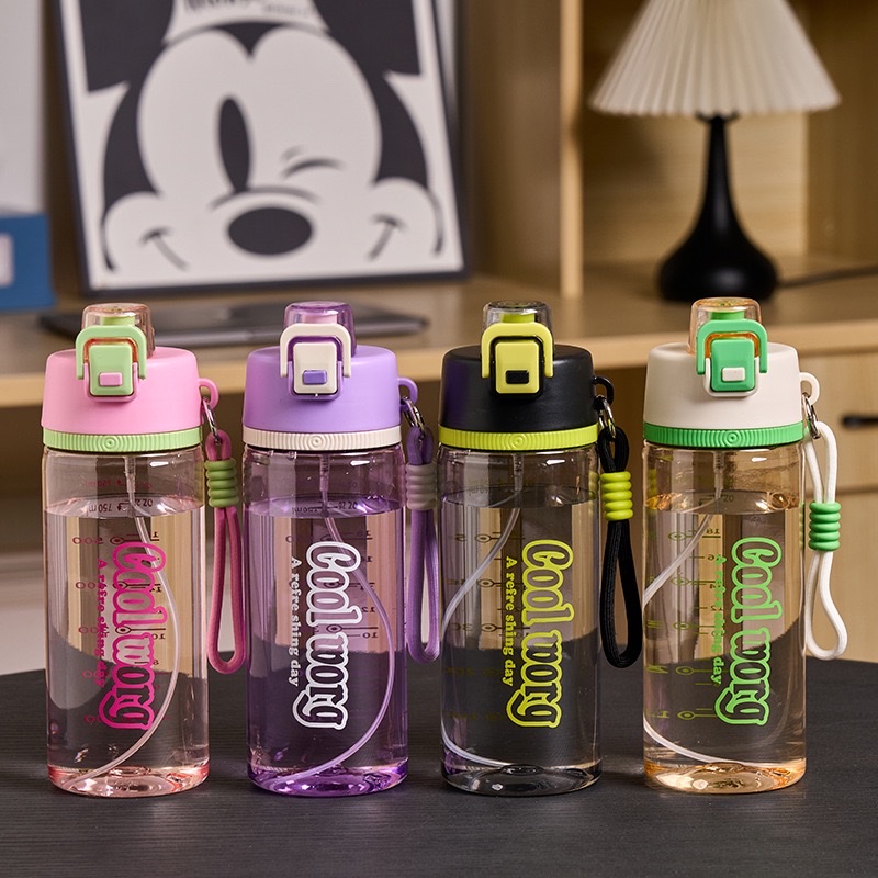 Wholesale of spray water cups, outdoor sports and military training water bottles, high-temperature resistant water spray cups for female junior high school children and students going to school