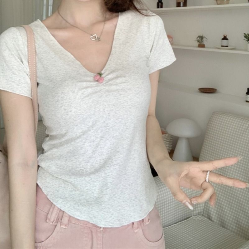 2026纯欲风性感辣妹正肩t恤女短袖夏季小个子设计感修身露脐短款上衣中国批发服装