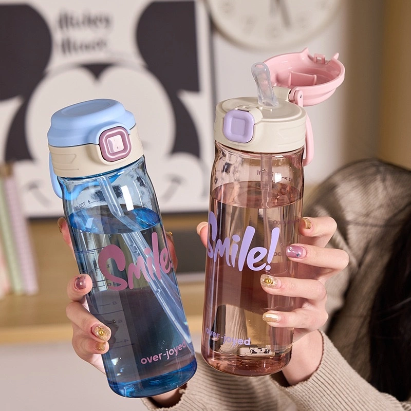 High appearance level straw cup, portable plastic water cup for girls in summer, student sports cup, heat-resistant, shockproof and cute detail image 7