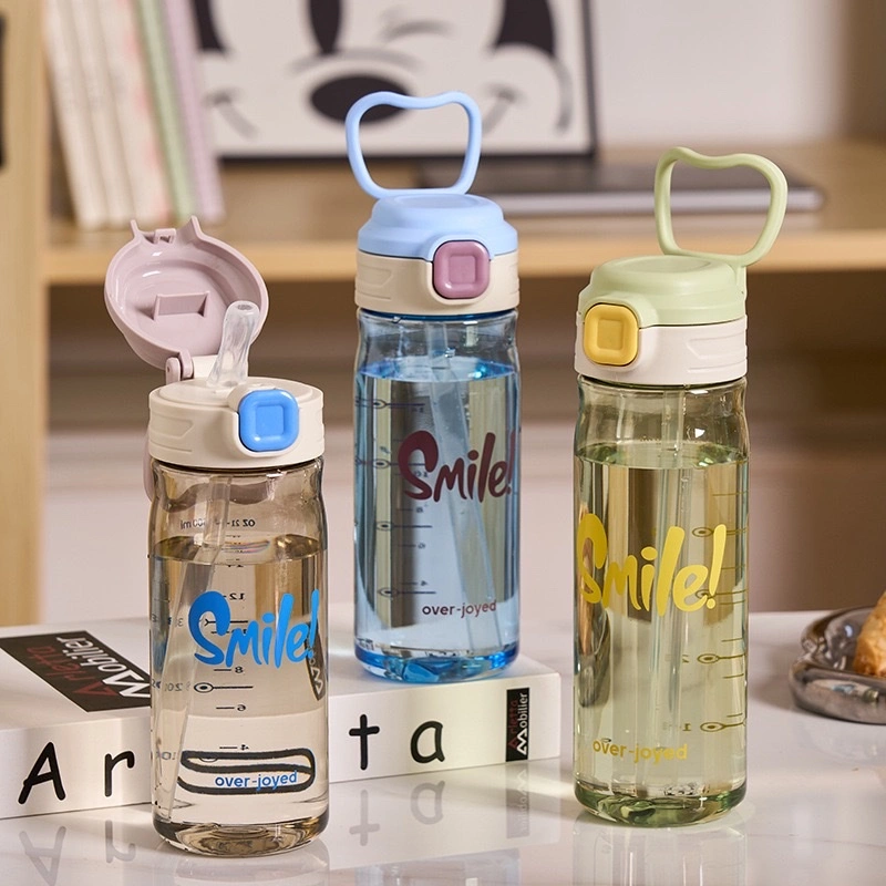 High appearance level straw cup, portable plastic water cup for girls in summer, student sports cup, heat-resistant, shockproof and cute detail image 2
