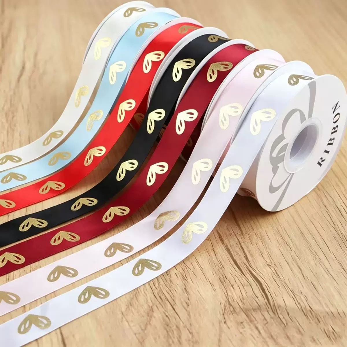 Gold-embossed ribbon ribbon detail image 3