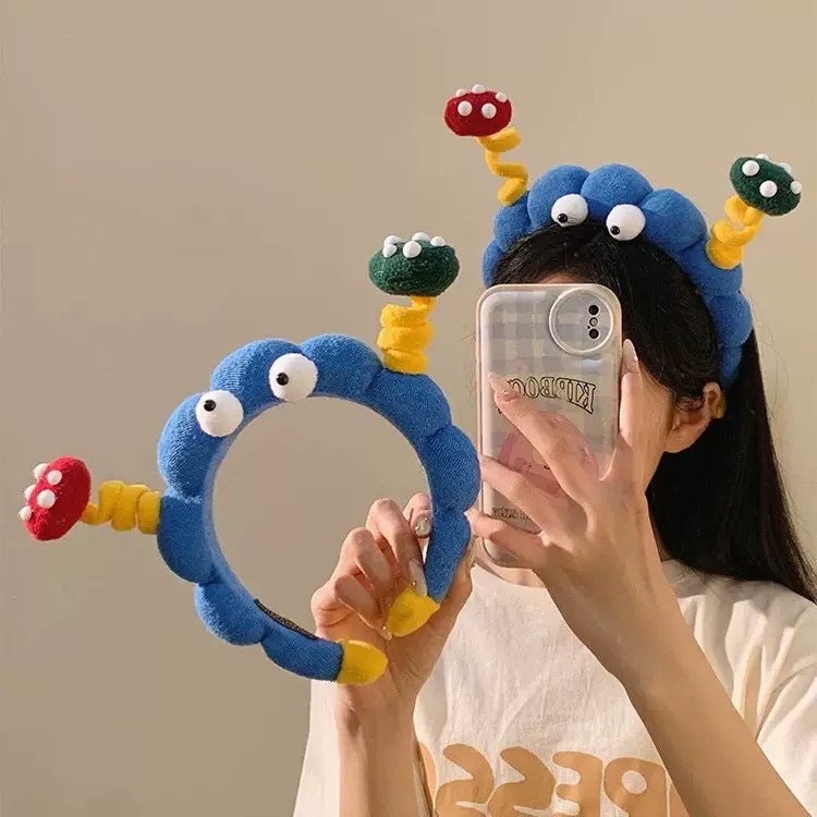 Star-style ~ Cute big-eyed mushroom hair band for girls, funny and sweet personality, high head headband, face wash hair accessory detail image 2