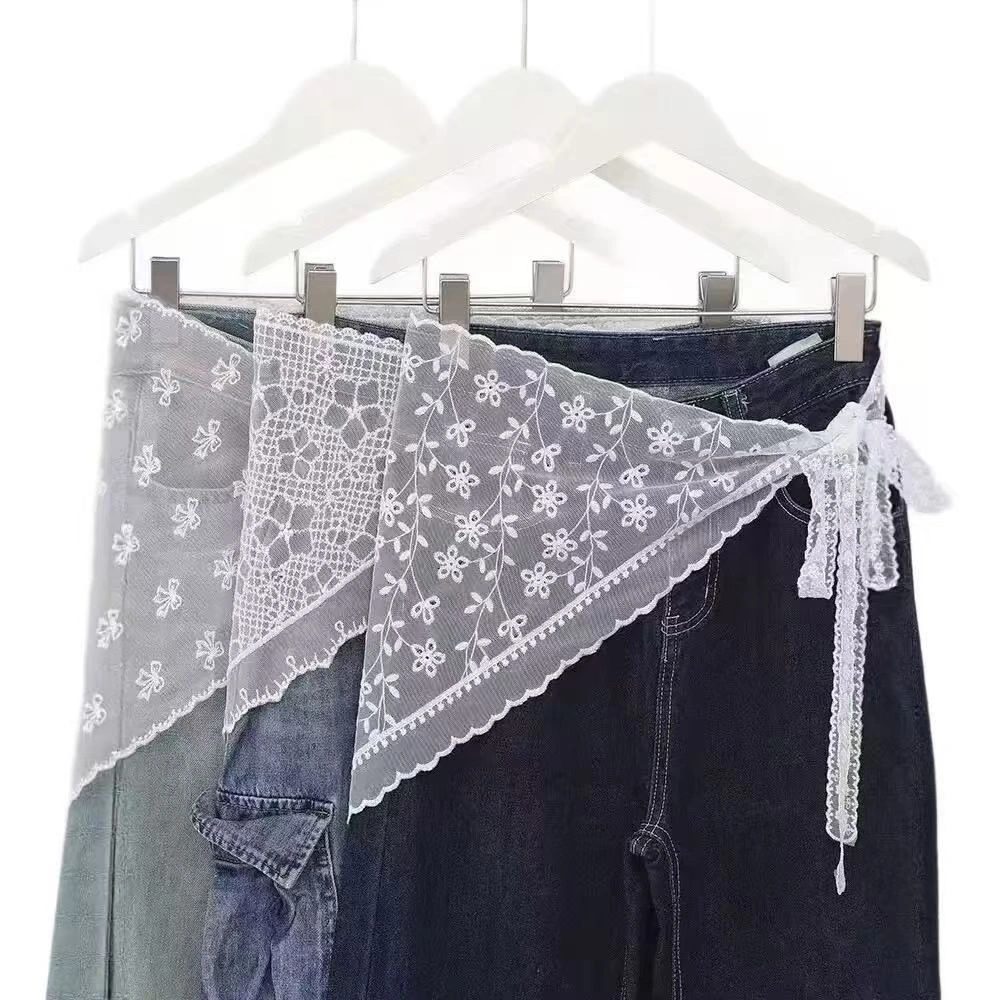 Fashionable clothing and accessories go well with other clothes and accessories detail image 4