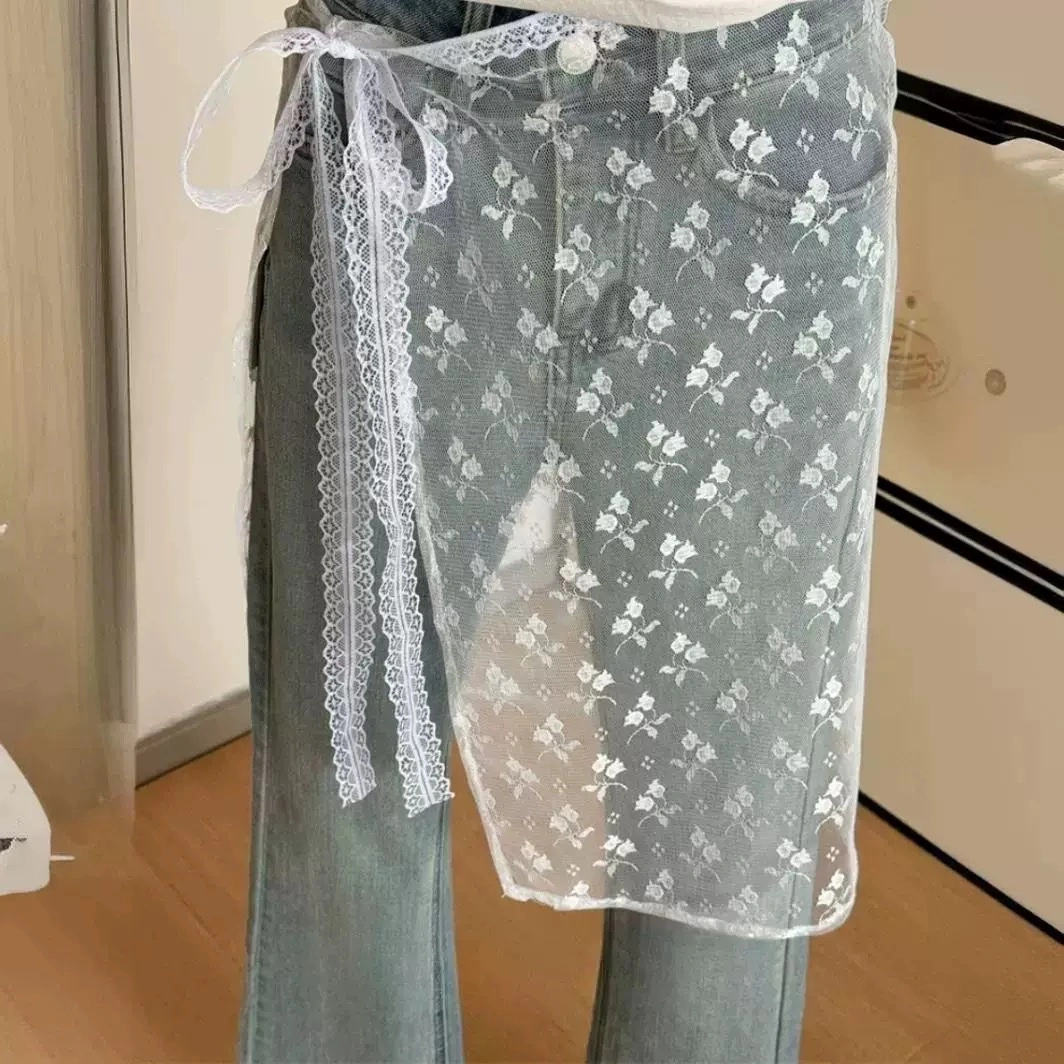 Fashionable clothing and accessories go well with other clothes and accessories detail image 6