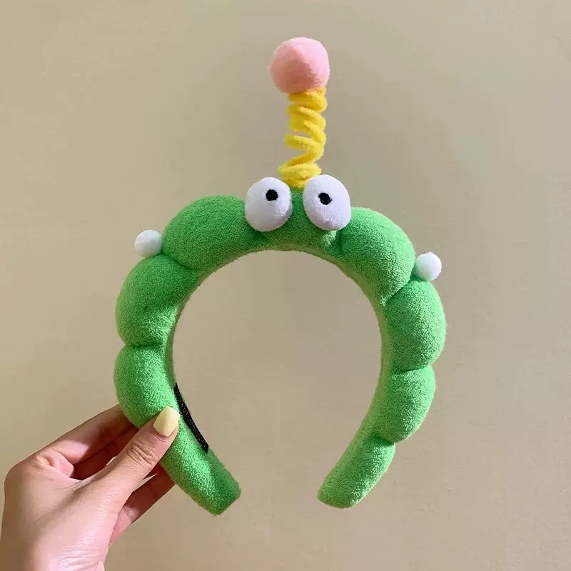Star-style ~ Cute big-eyed mushroom hair band for girls, funny and sweet personality, high head headband, face wash hair accessory detail image 9