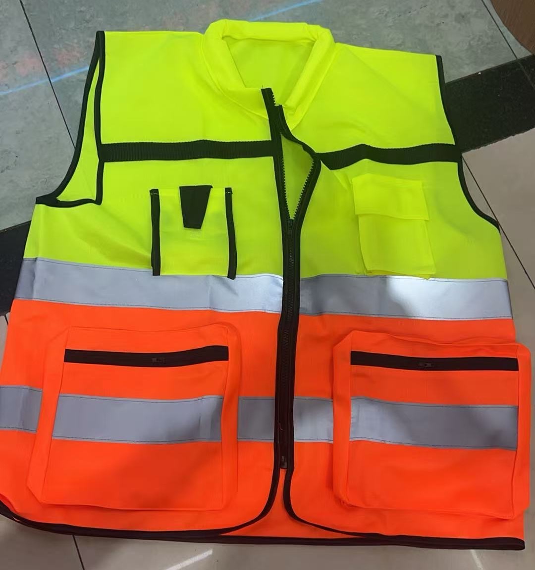 Reflective clothing 113