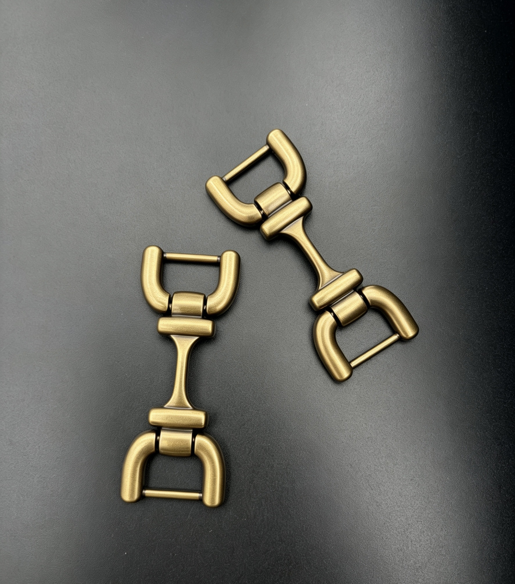 Metal chain decorative buckles, shoe buckles, premium buckles, bag buckles, fashionable buckles detail image 5