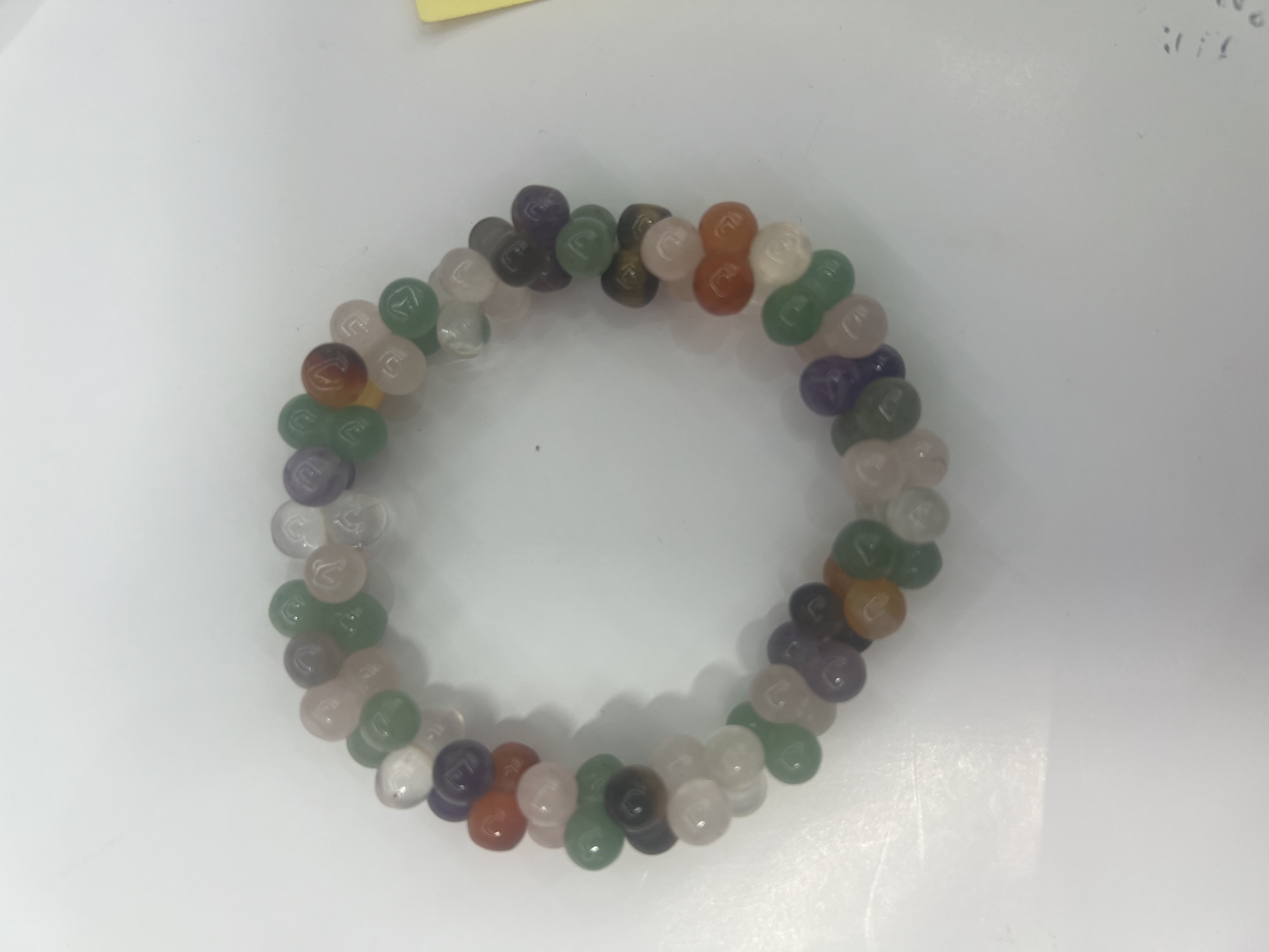 Natural multi-colored crystal bracelet Application Scenario