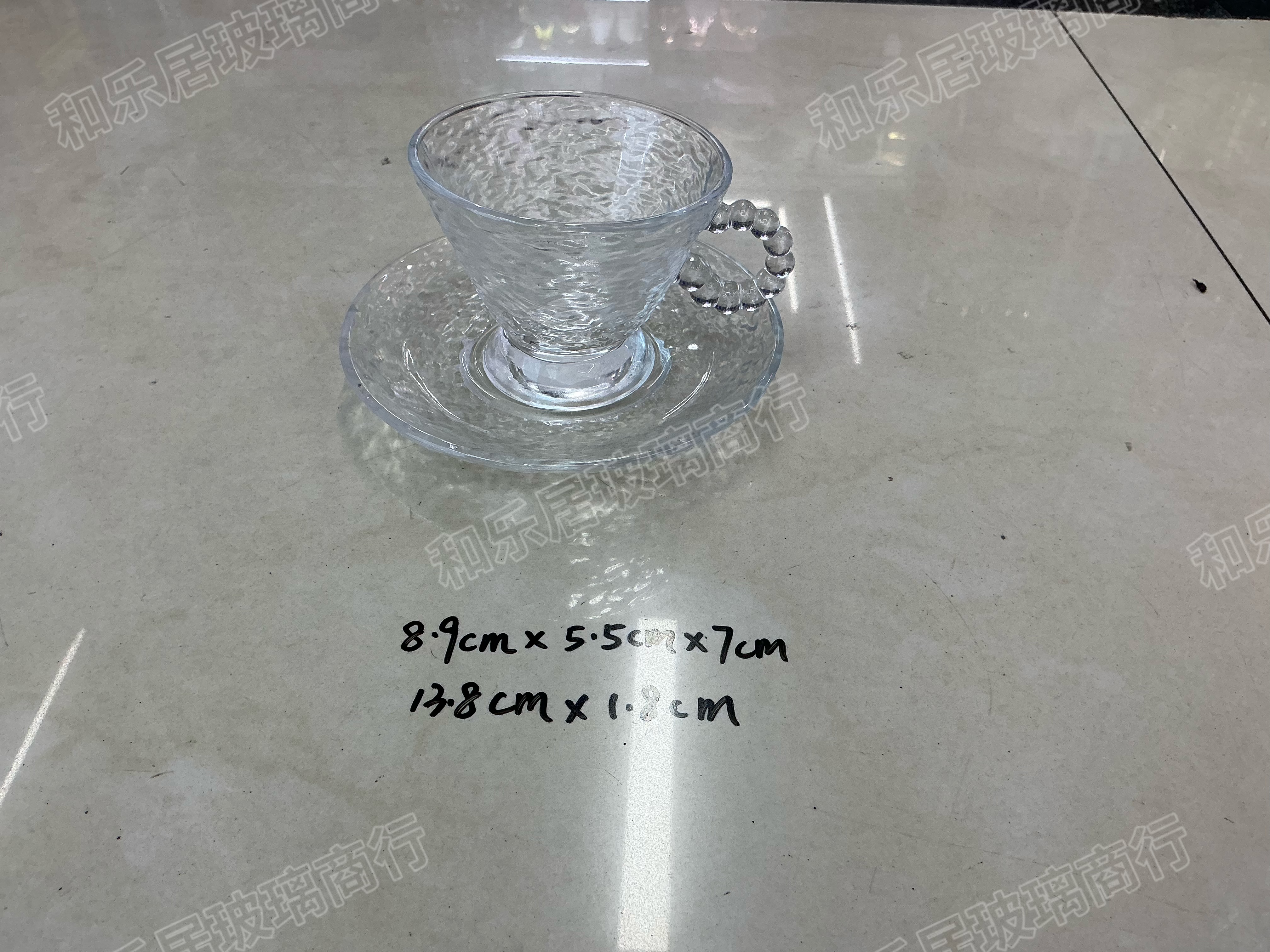 Bamboo hat, glass cup and plate set