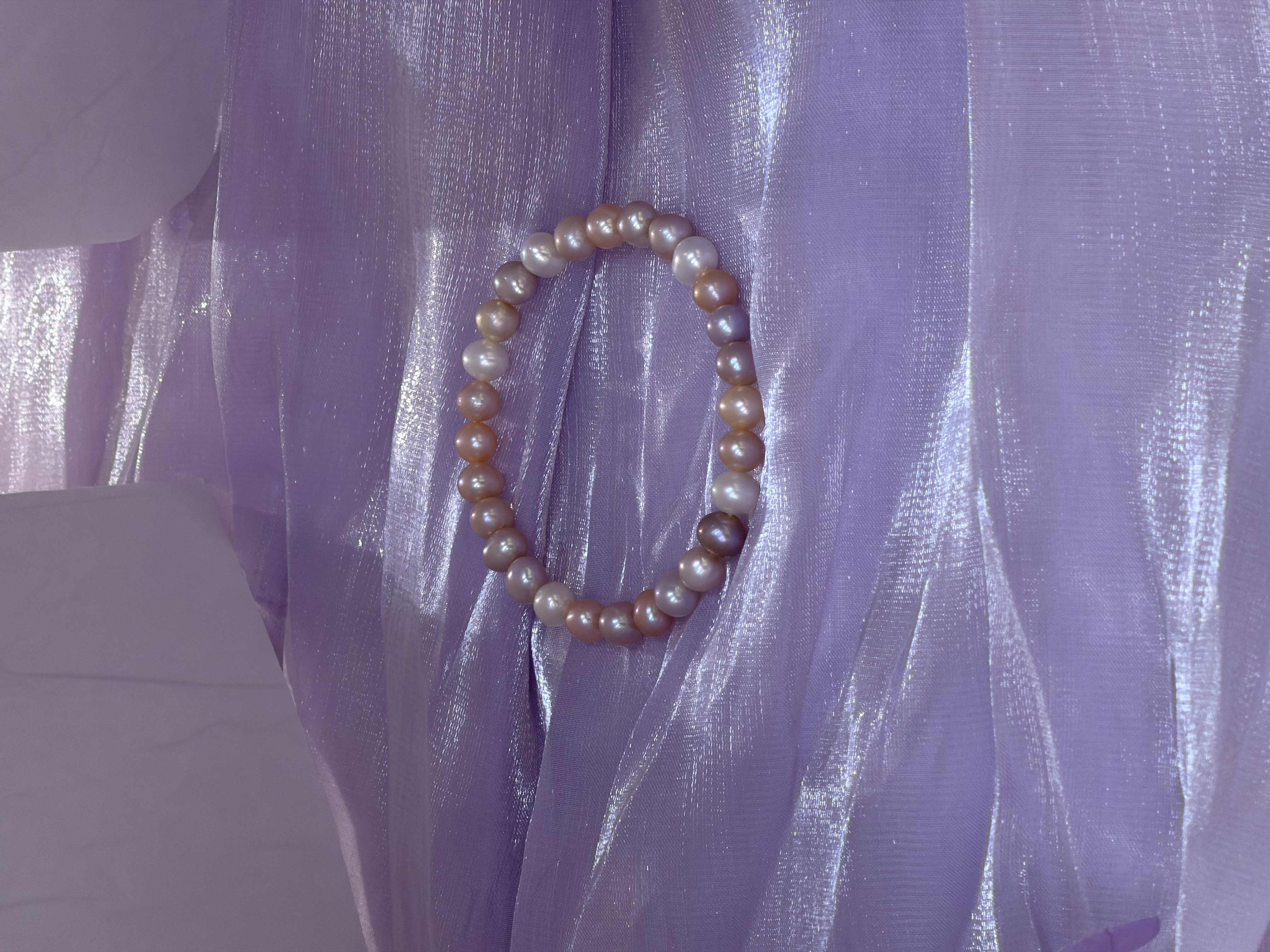 Purple natural pearl bracelet, a niche design with a high-end feel, is a versatile bracelet details Picture