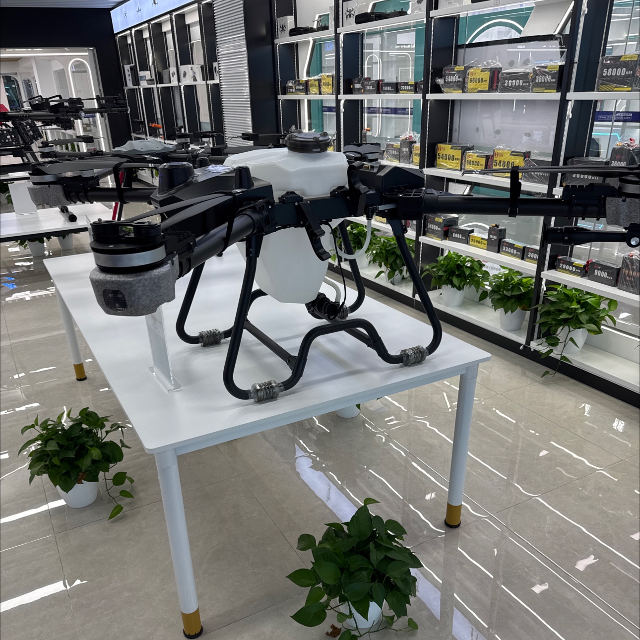 Agricultural water spraying and pesticide application drone, long-range agricultural drone, 12L heavy-duty drone, Seagull flight Specification image