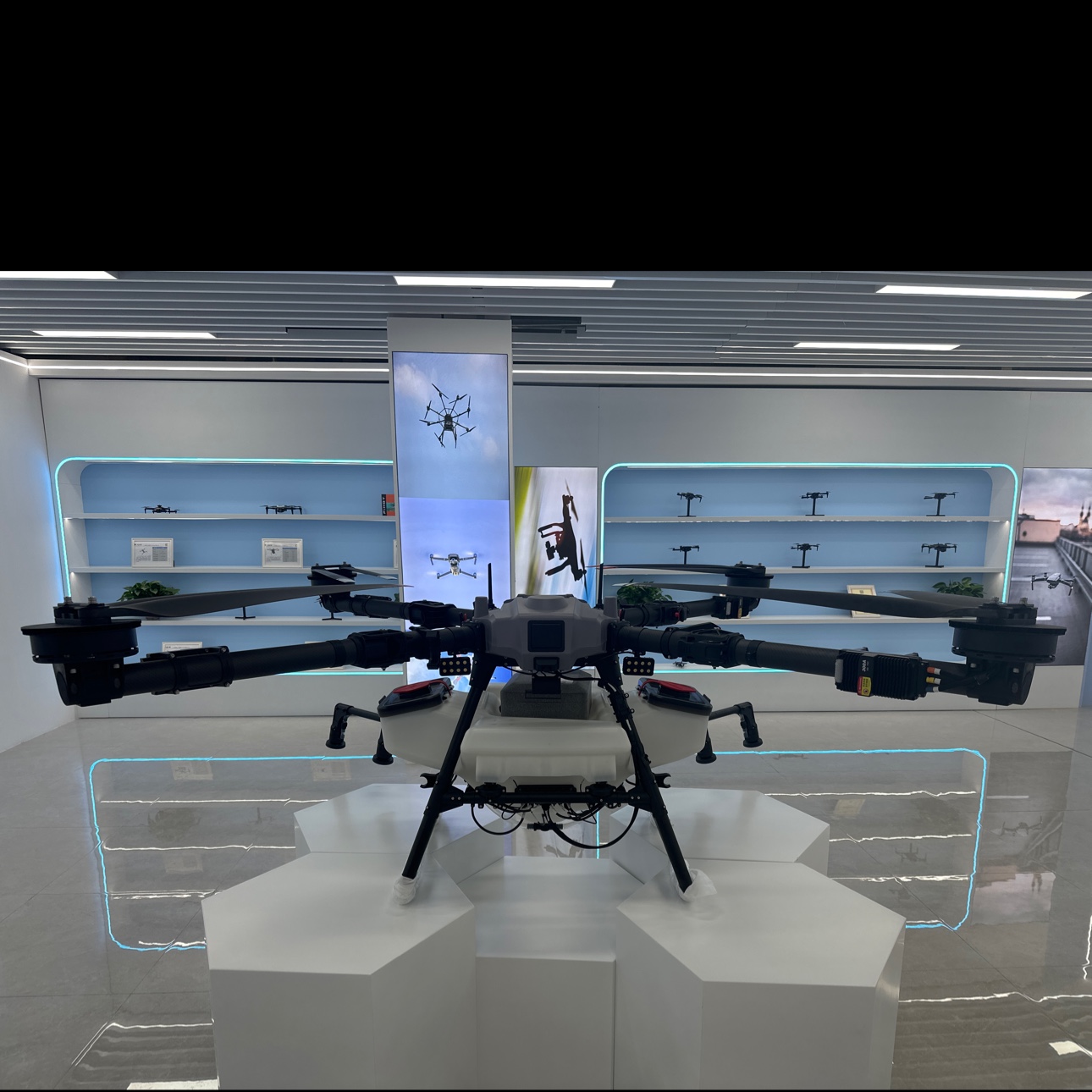 The black plant protection drone is highly efficient and stable in agricultural spraying operations details Picture