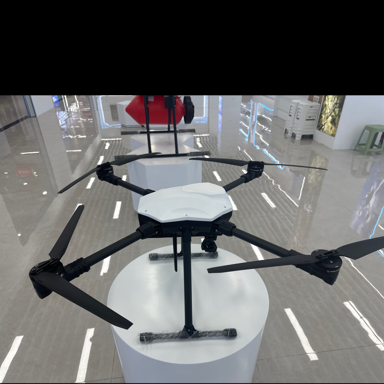 DJI aerial photography drone, DJI drone 180g details Picture