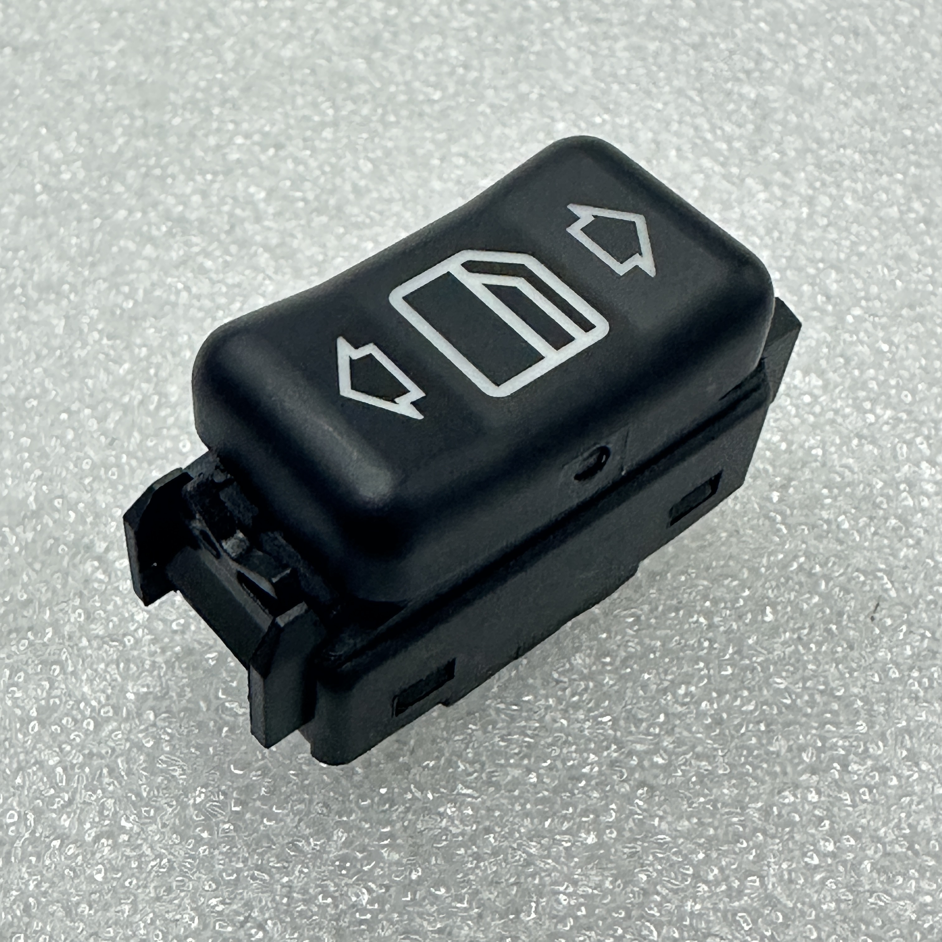 Mercedes-benz accessories are suitable for the glass lift switch of Mercedes-Benz cars 1248204610 details Picture