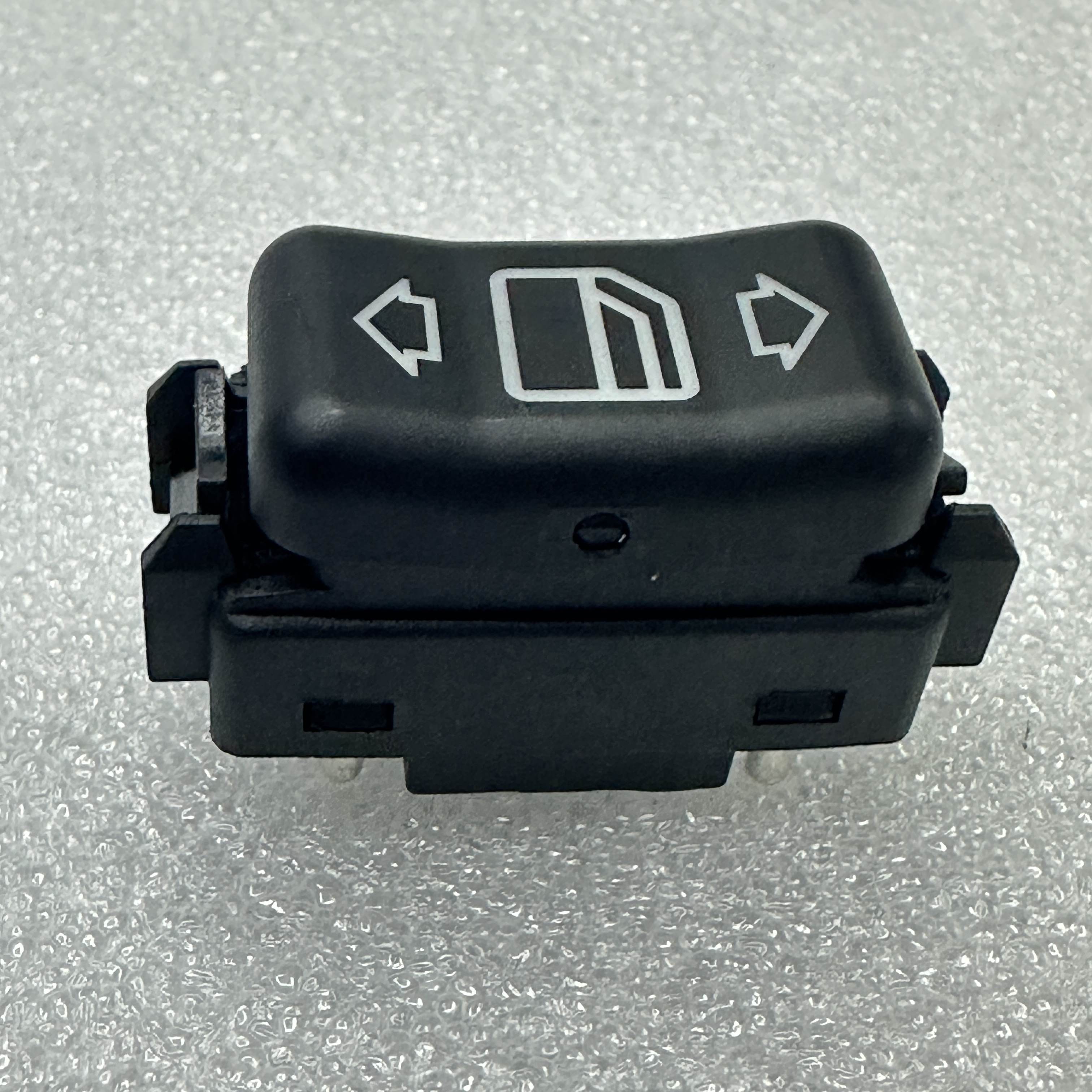 Mercedes-benz accessories are suitable for the glass lift switch of Mercedes-Benz cars 1248204610 Specification image