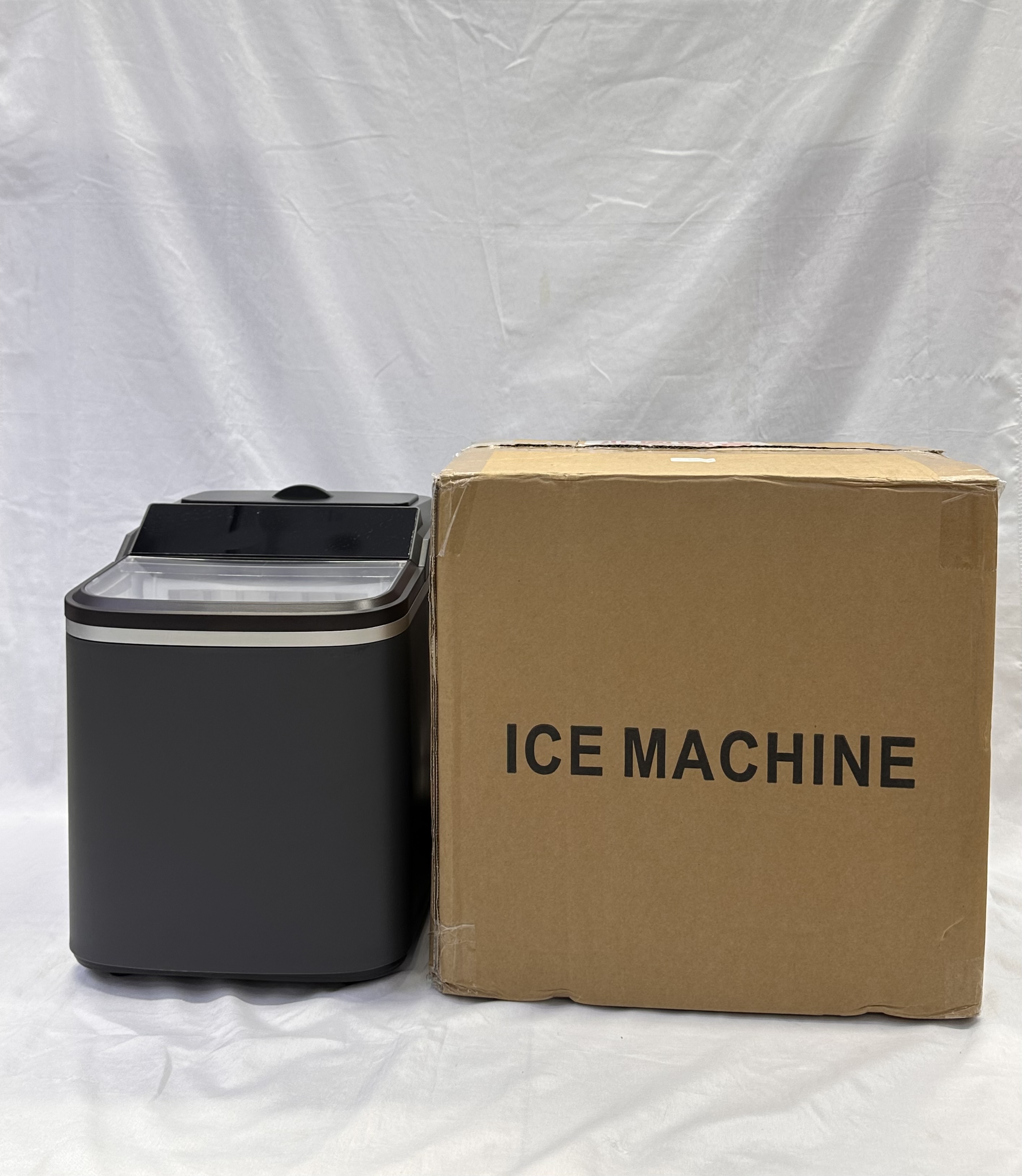 ZSW-ZB16 New household mini ice maker, fully automatic and quick ice production, small desktop, cold drink ice cube maker for rental dormitories, small household ice maker detail image 9