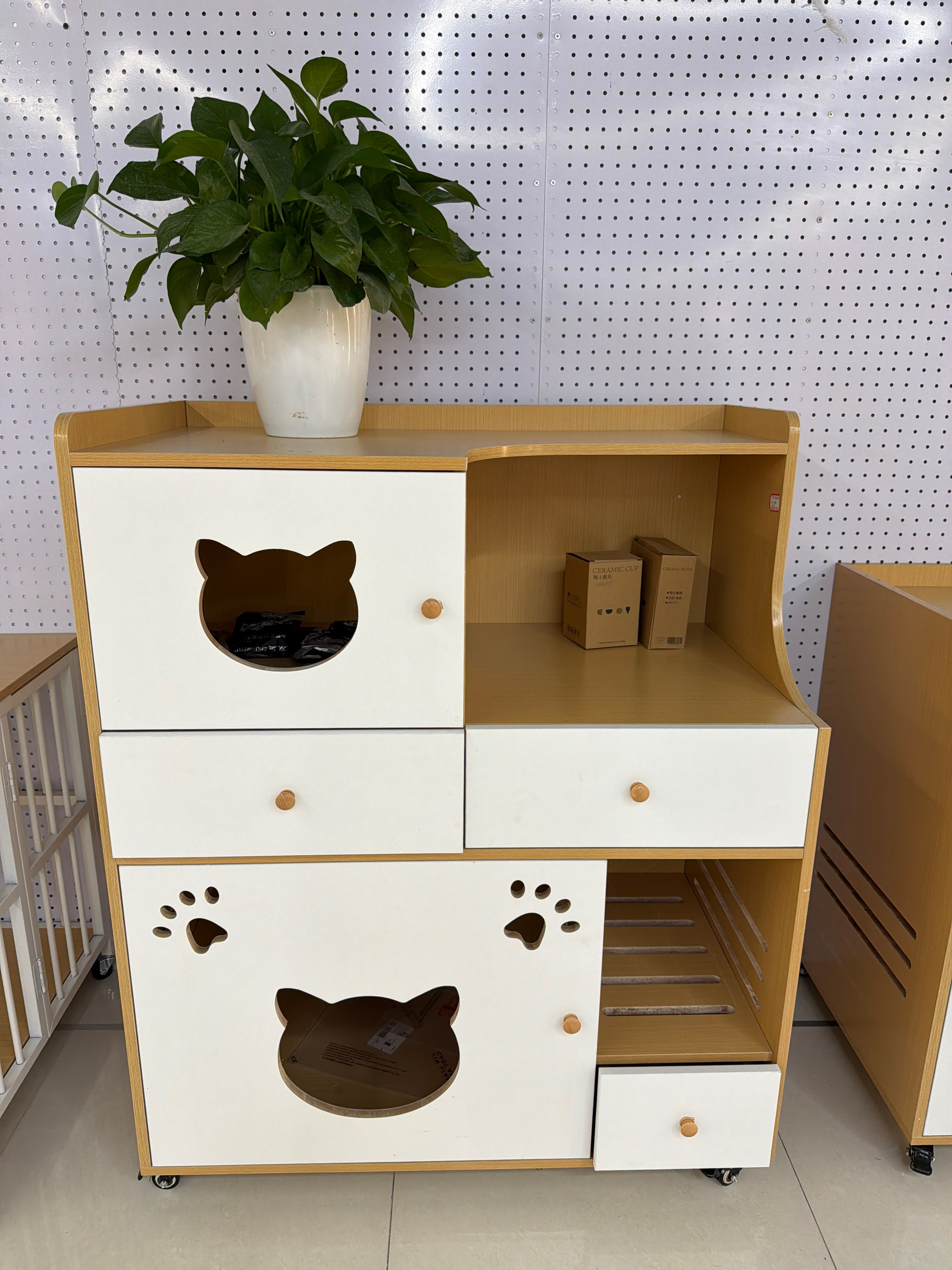 Cat pet multi-layer cabinet, custom cat house, custom cat house with home environmental protection board, mobile cat house with drawer and wheel, multi-cat rest small cabinet, home cat pet small cabinet, super large space breathable pet cat cabinet detail image 2