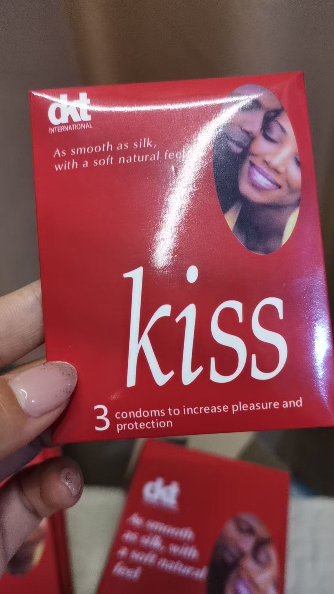 出口kiss安全套出口避孕套