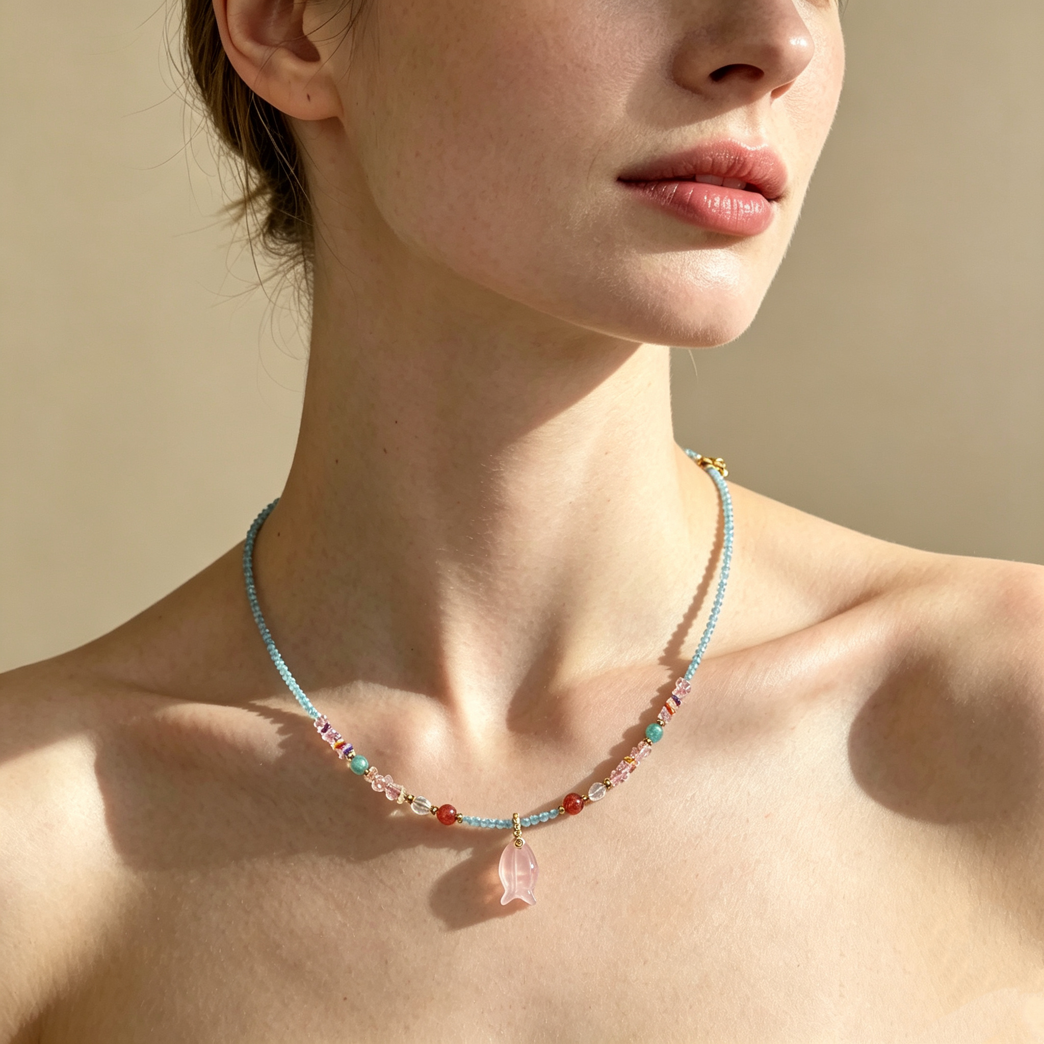 Rose quartz natural stone necklace, women's light luxury collarbone chain, colorful beaded chain accessory, niche Korean dopamine pendant, original colorful dopamine natural stone necklace, niche ins collarbone chain