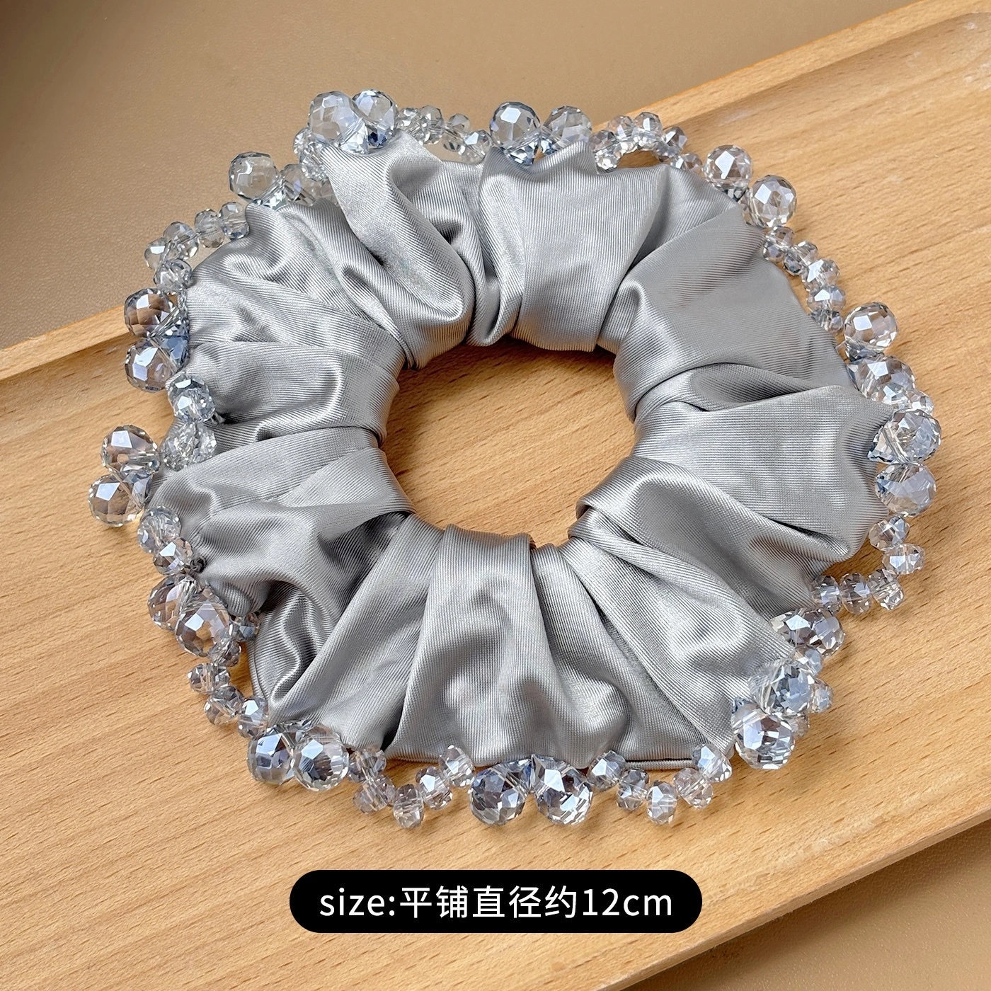 2026 New large intestine hair band, high-end style hair tie, high-end versatile headwear, niche high appearance level, fashionable crystal hair tie detail image 3