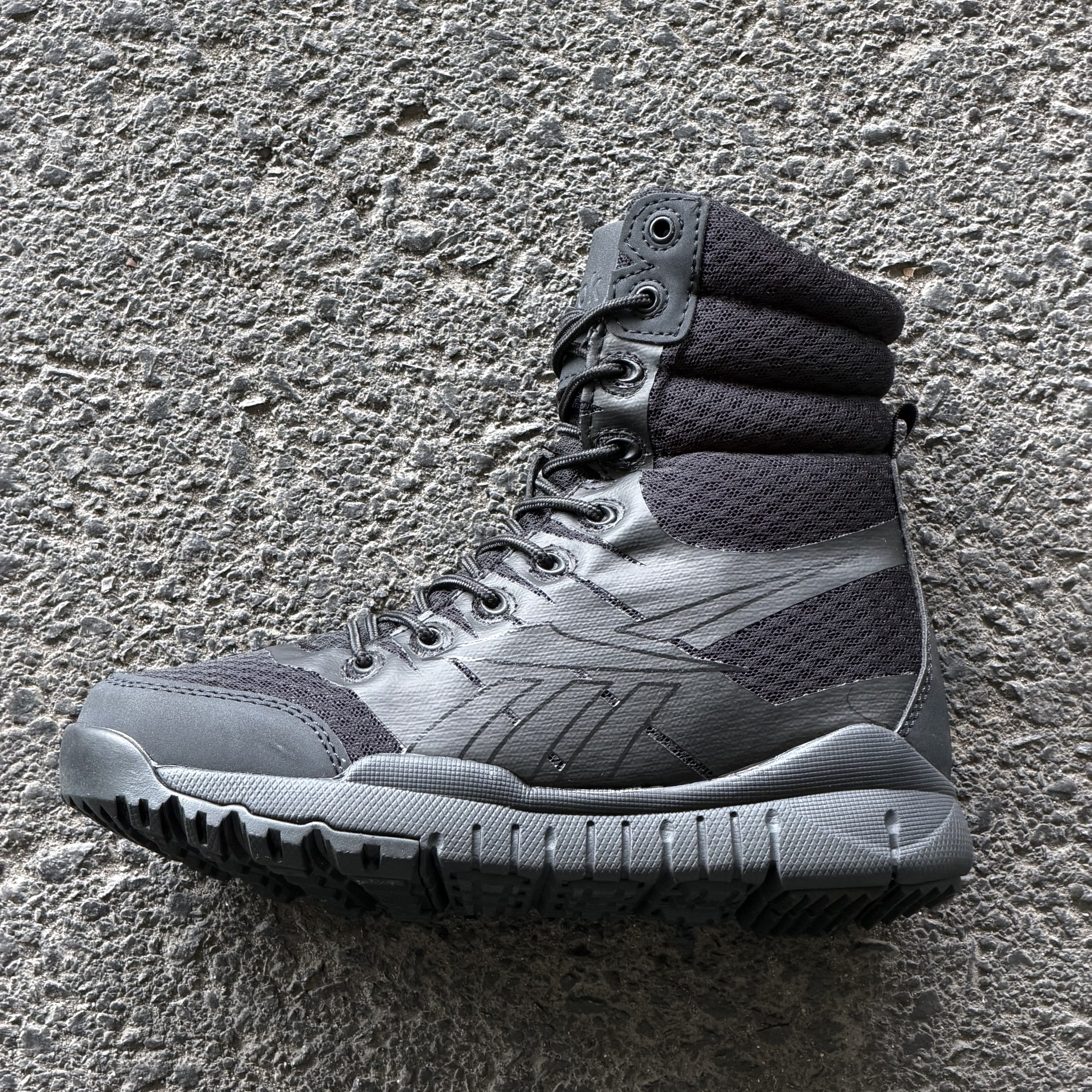 男士透气战术靴户外鞋登山鞋Reebok boots 