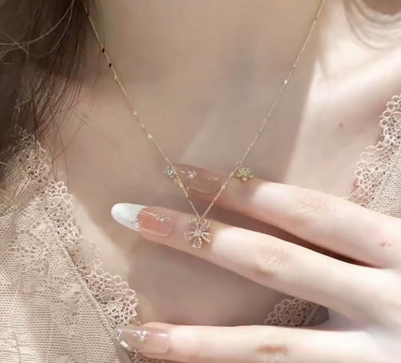 花朵项链锆石项链女短款民族风百搭项饰
