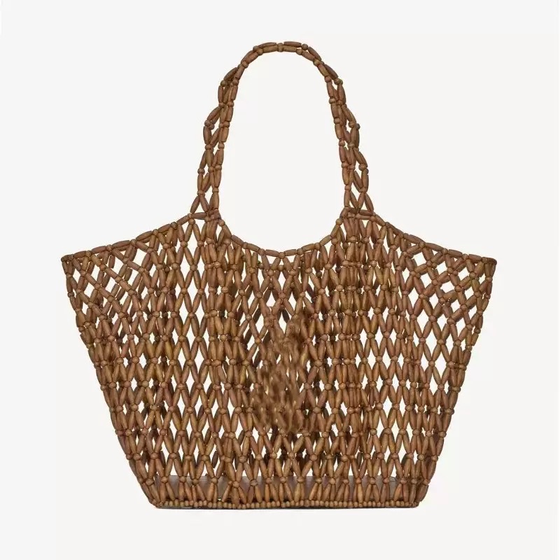 A new large-capacity French hollowed-out hand-woven bag for women, a casual wooden bead hand-held shoulder beach vacation bag Application Scenario