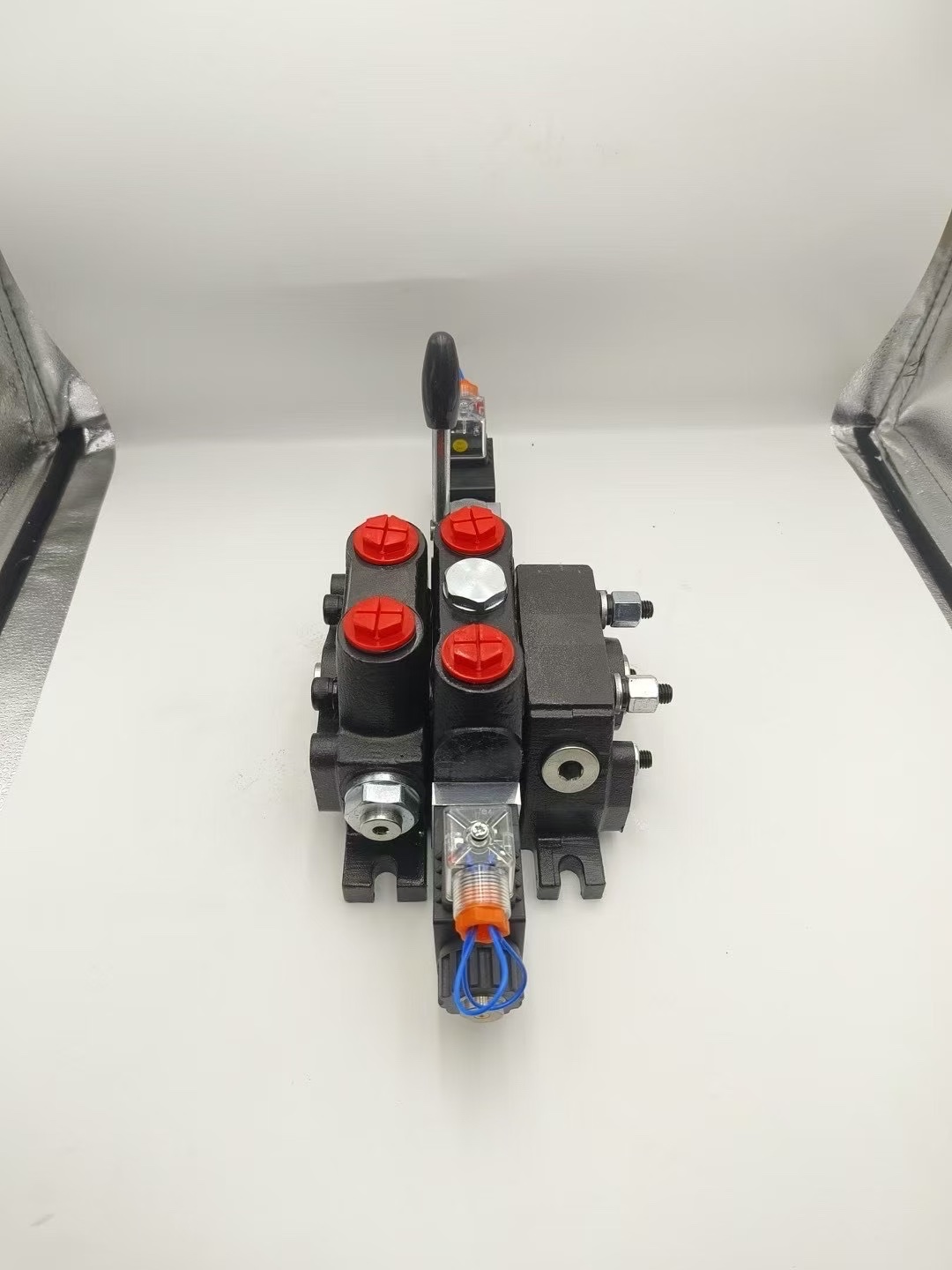 Valve system 液压阀 多路阀