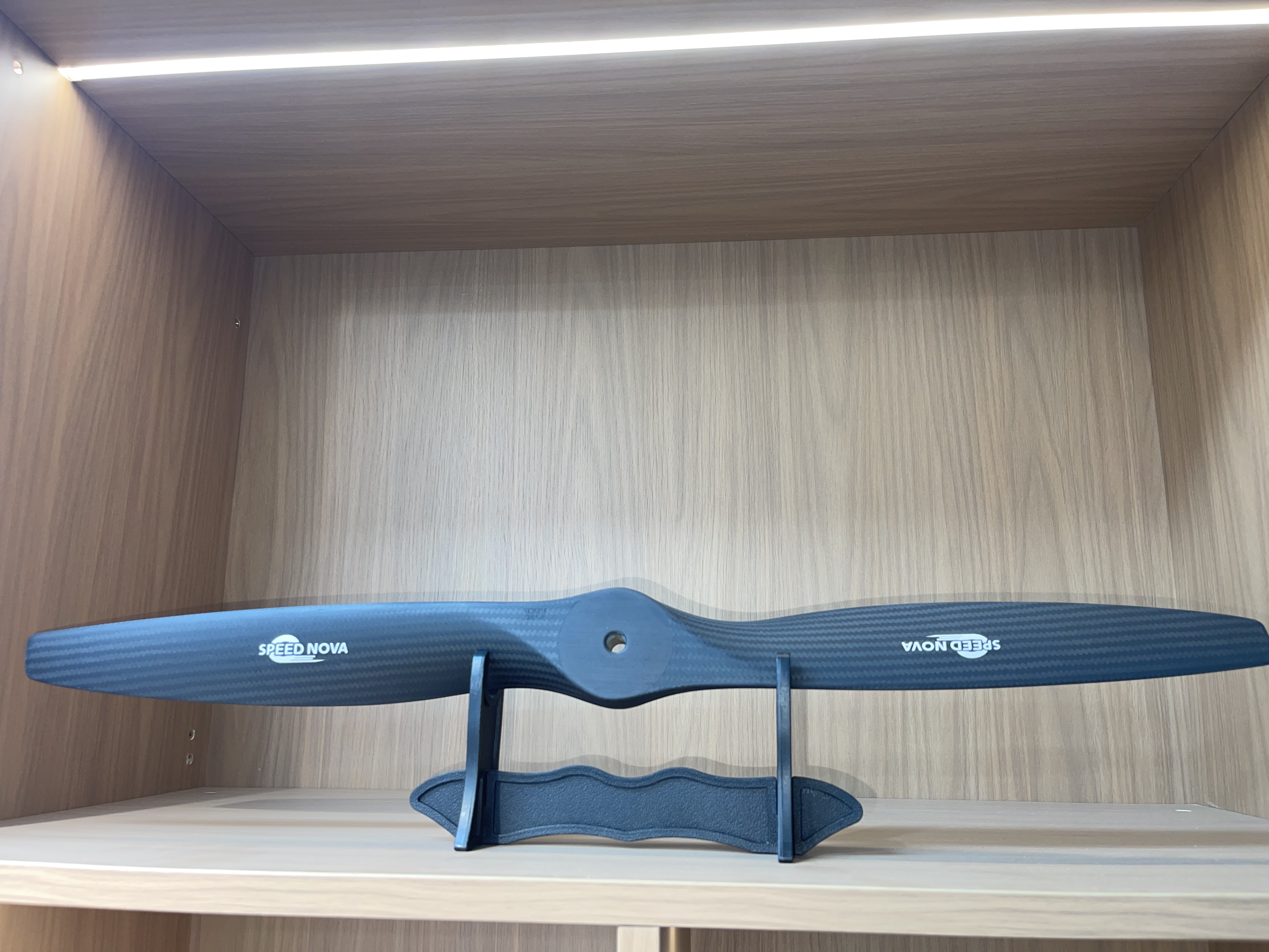 26X18 unmanned aerial vehicle (UAV) propeller, UAV blade, UAV propeller blade, carbon fiber propeller, carbon fiber blade, Corbett civil UAV accessory equipment, the aircraft comes with high-definition camera Application Scenario