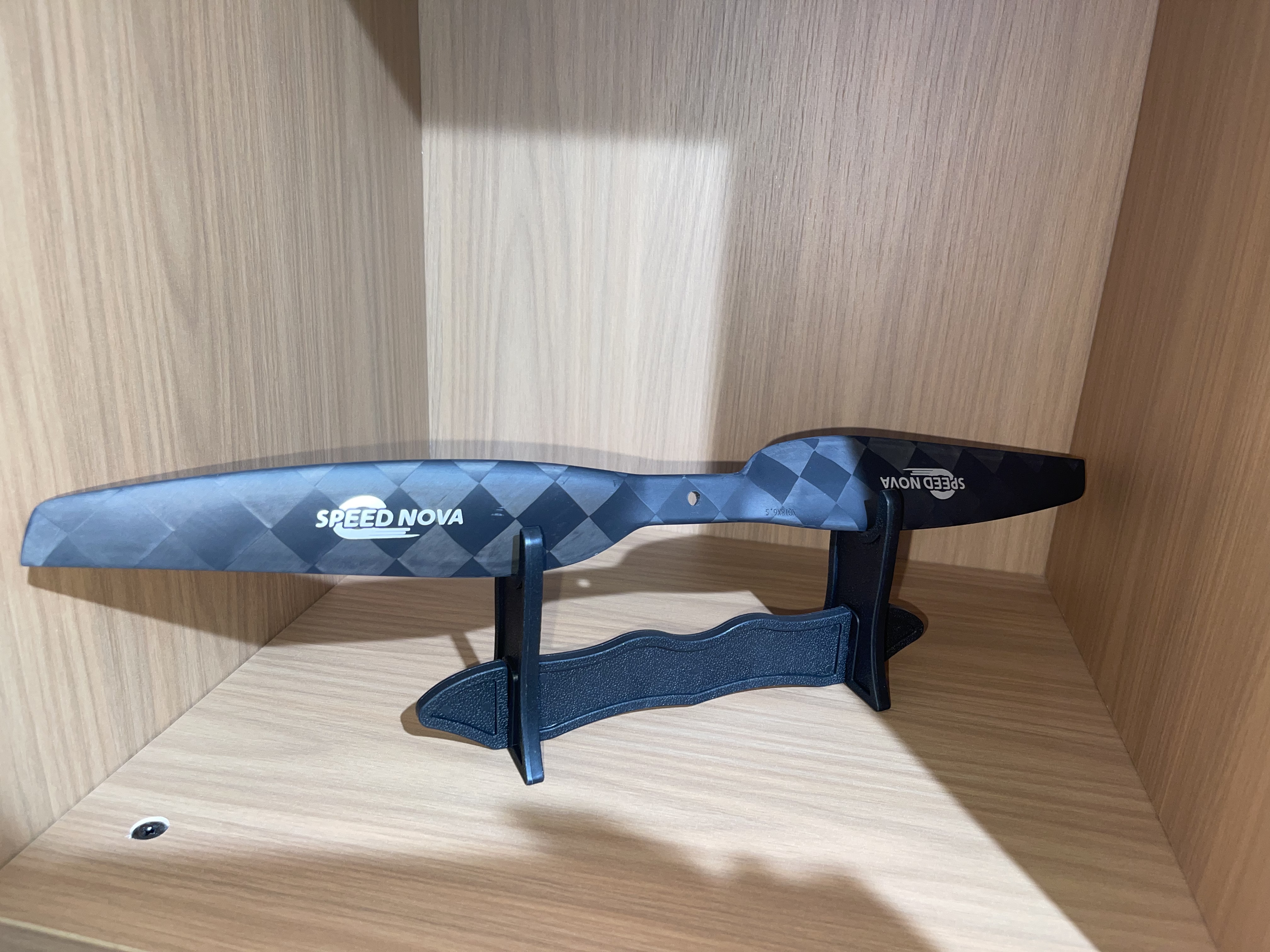 18X6.5 unmanned aerial vehicle propeller, unmanned aerial vehicle blade, unmanned aerial vehicle propeller blade, carbon fiber propeller, carbon fiber blade, Corbett civil unmanned aerial vehicle supporting equipment, the aircraft is equipped with a high-definition camera Application Scenario