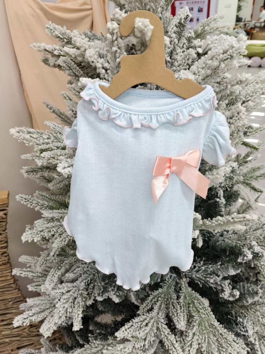 Korean-style wavy lace dog halter top, light blue-pink satin bow dog home and outdoor clothing Specification image