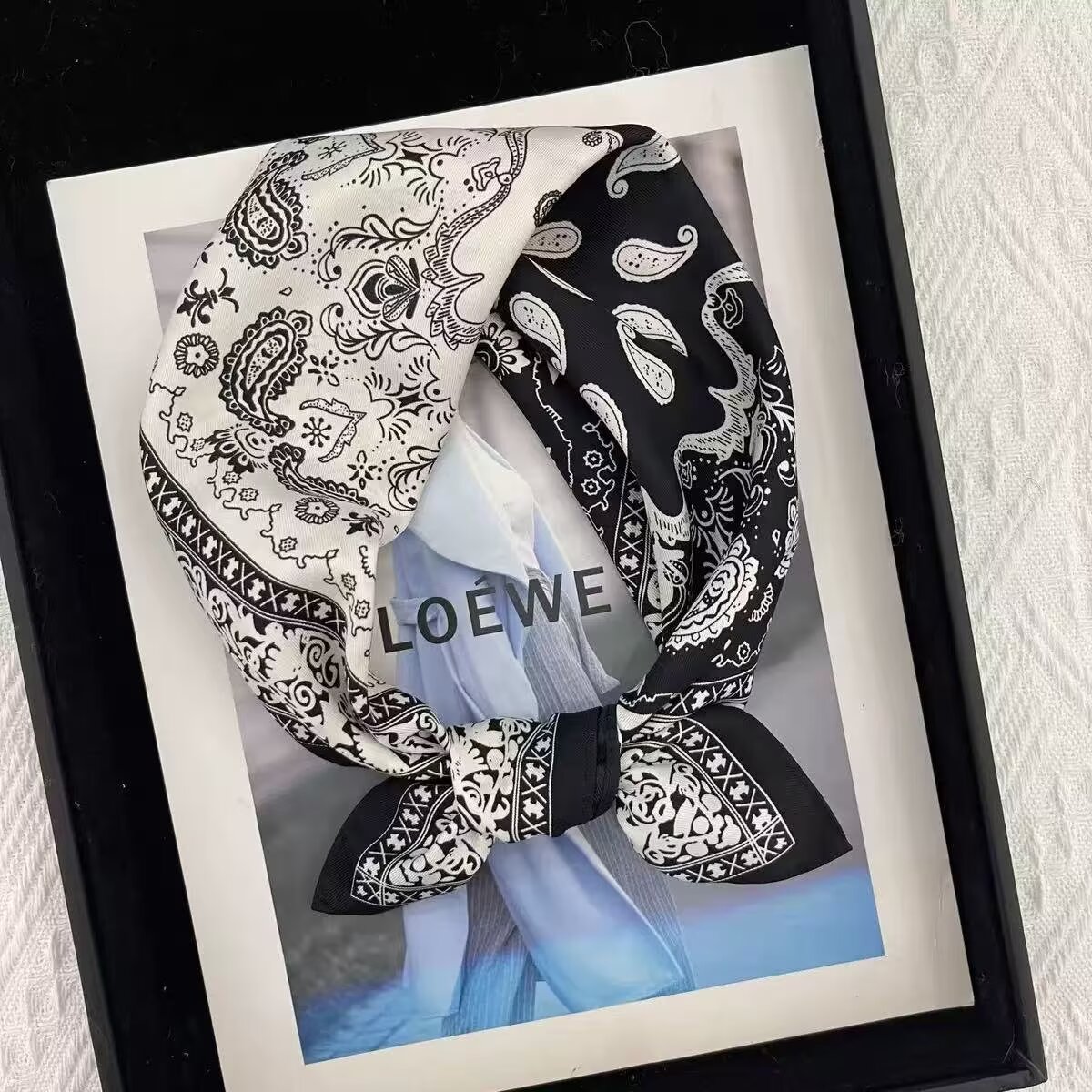 Silk scarves, silk scarf buttons, real silk scarves, custom-made silk scarves Application Scenario