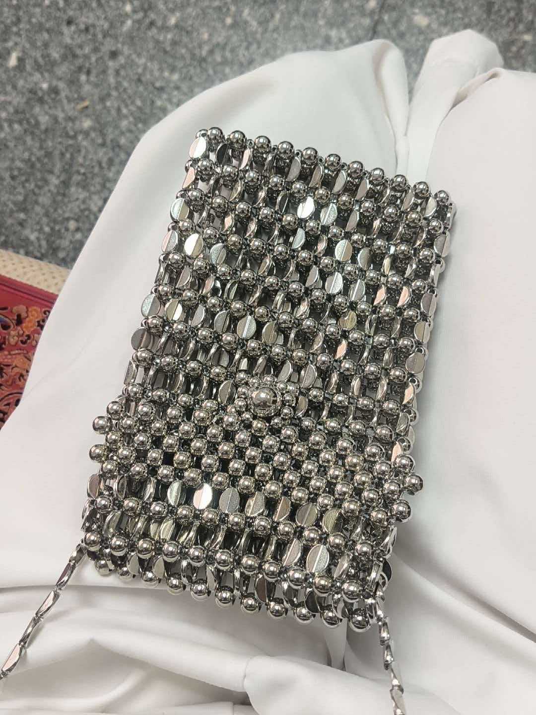 Metal beaded crossbody bag for women 2026 new style, high-end chain small shoulder bag, fashionable and versatile shoulder bag detail image 5