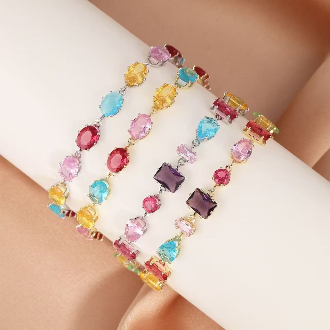 DIY bracelet details Picture