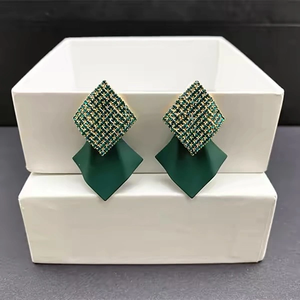 High-end silver stud earrings, Korean-style irregular geometric diamond-shaped earrings, female Internet celebrity Klein blue earrings detail image 3