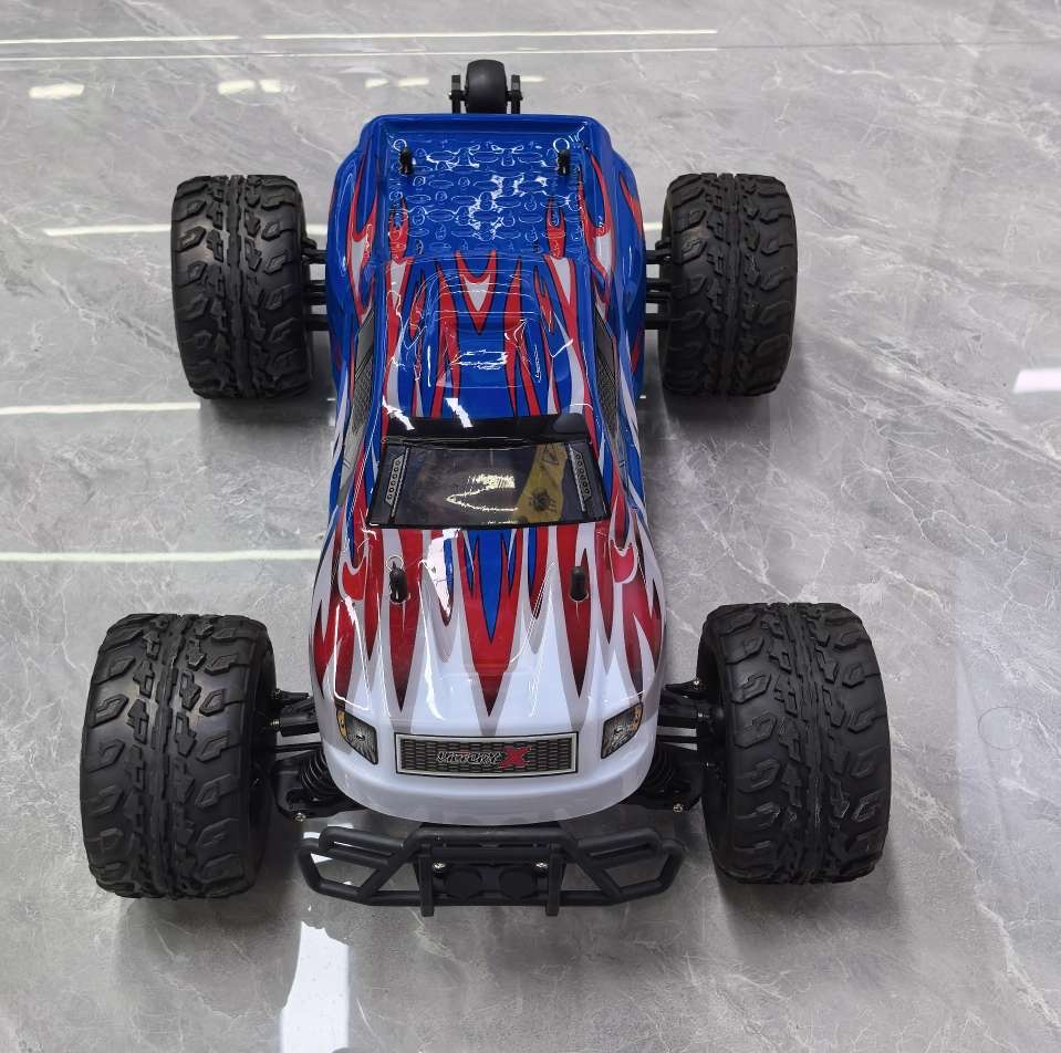 Feishen Defender Brushless Edition Large Foot RC entry-level high-speed remote control off-road model car detail image 2