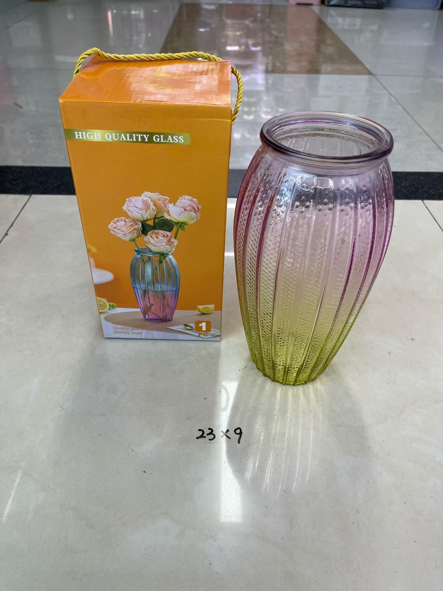Colored glass vase detail image 3
