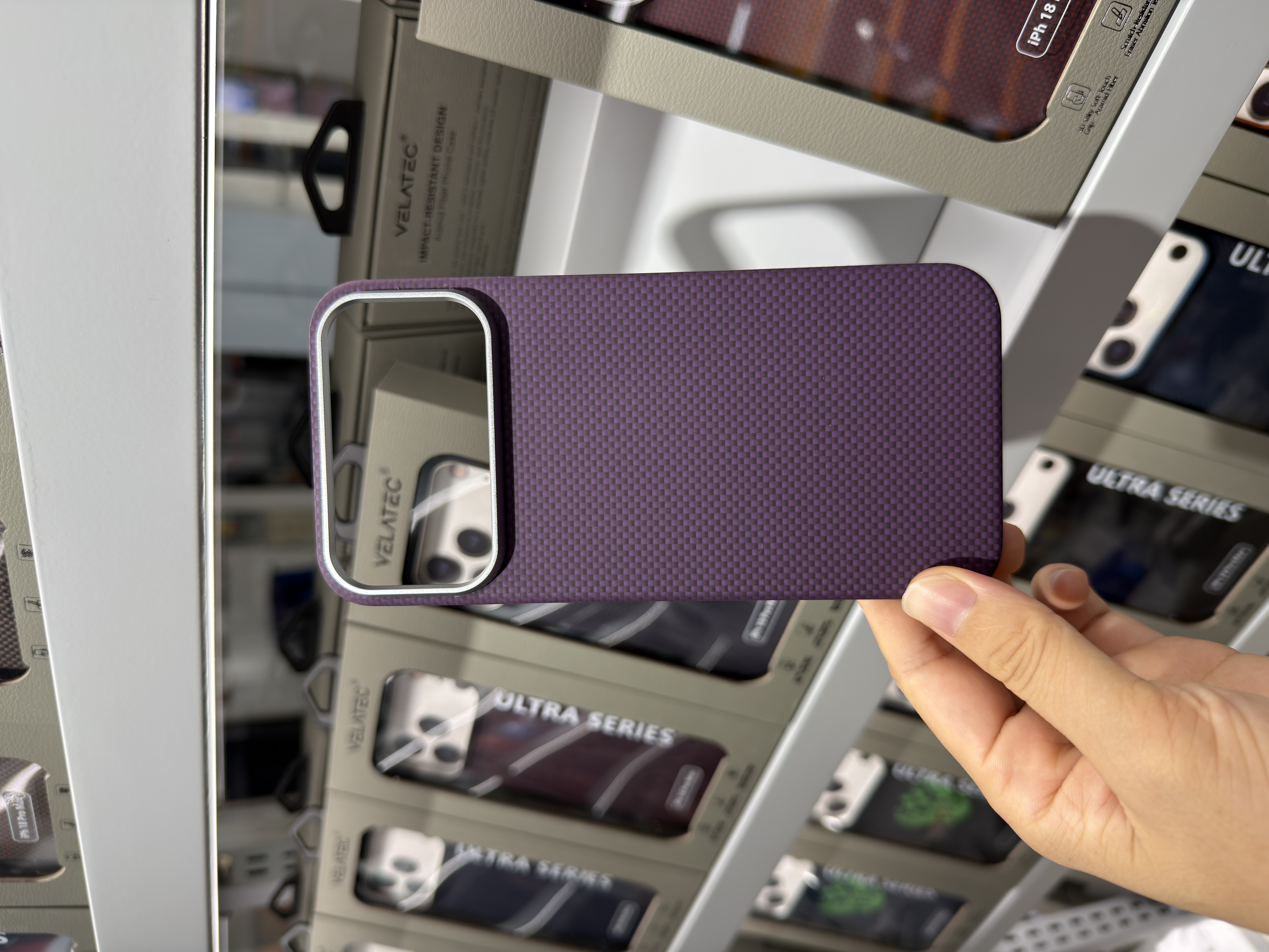 Para apple 18promax aramid phone case wholesale Application Scenario