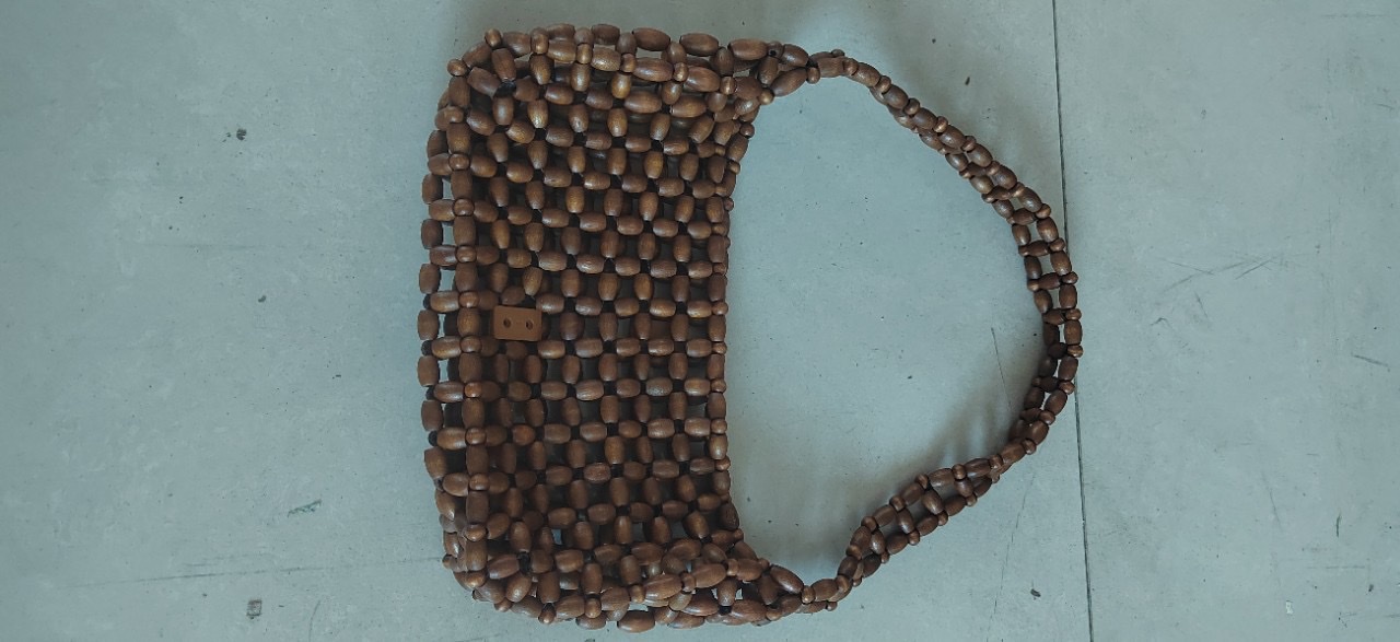 2026 new style handbags, tote bags, underarm wholesale woven bags, handcrafted wooden bead bags, handcrafted beaded bags