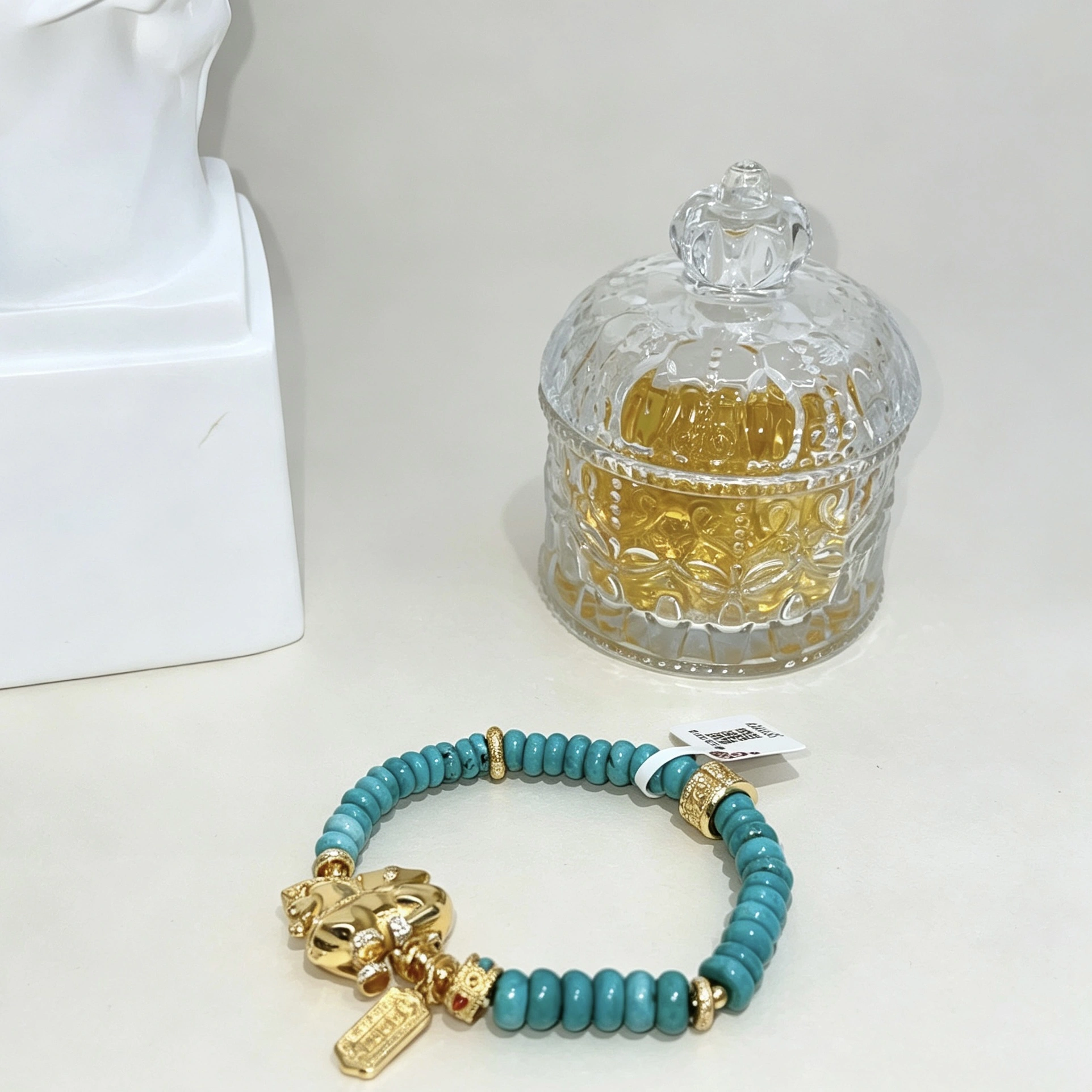 New Chinese-style turquoise flat bead bracelet, retro heavy industry gold jewelry bracelet, Chinese-style cultural and artistic small and niche jewelry in stock detail image 2