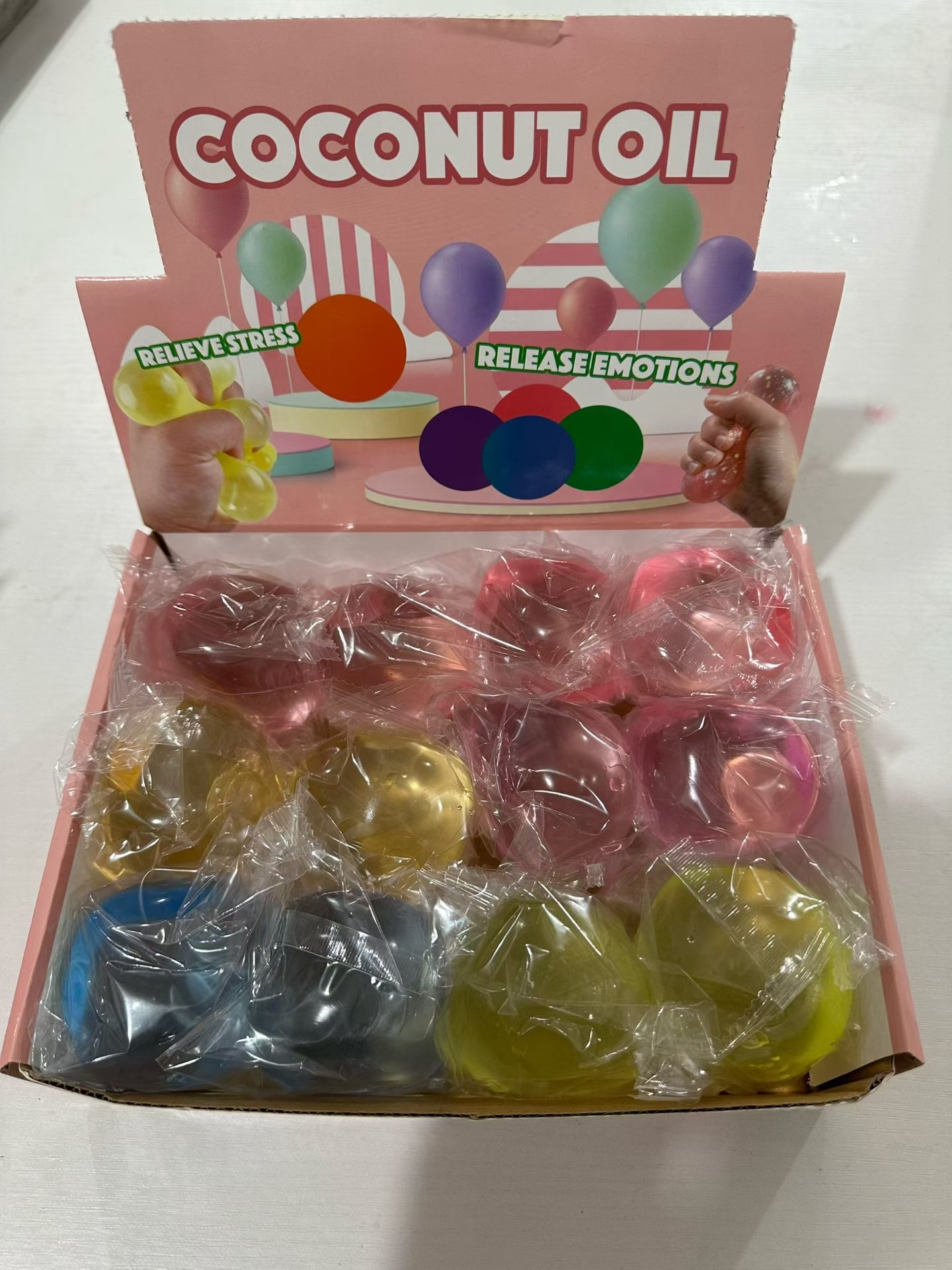 Building blocks, Vaseline, coconut oil, fun luminous sticks, children's outdoor expansion toys, novel and unique small toys, untouchable entertainment and leisure products Application Scenario