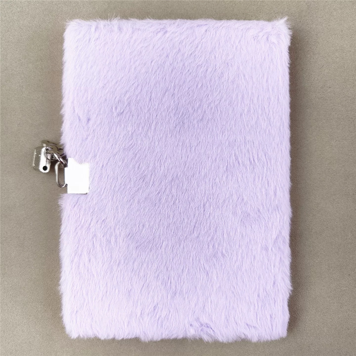 Export to South America locked plush notebook, A5 plush embroidered patch penguin color page locked diary notebook Application Scenario