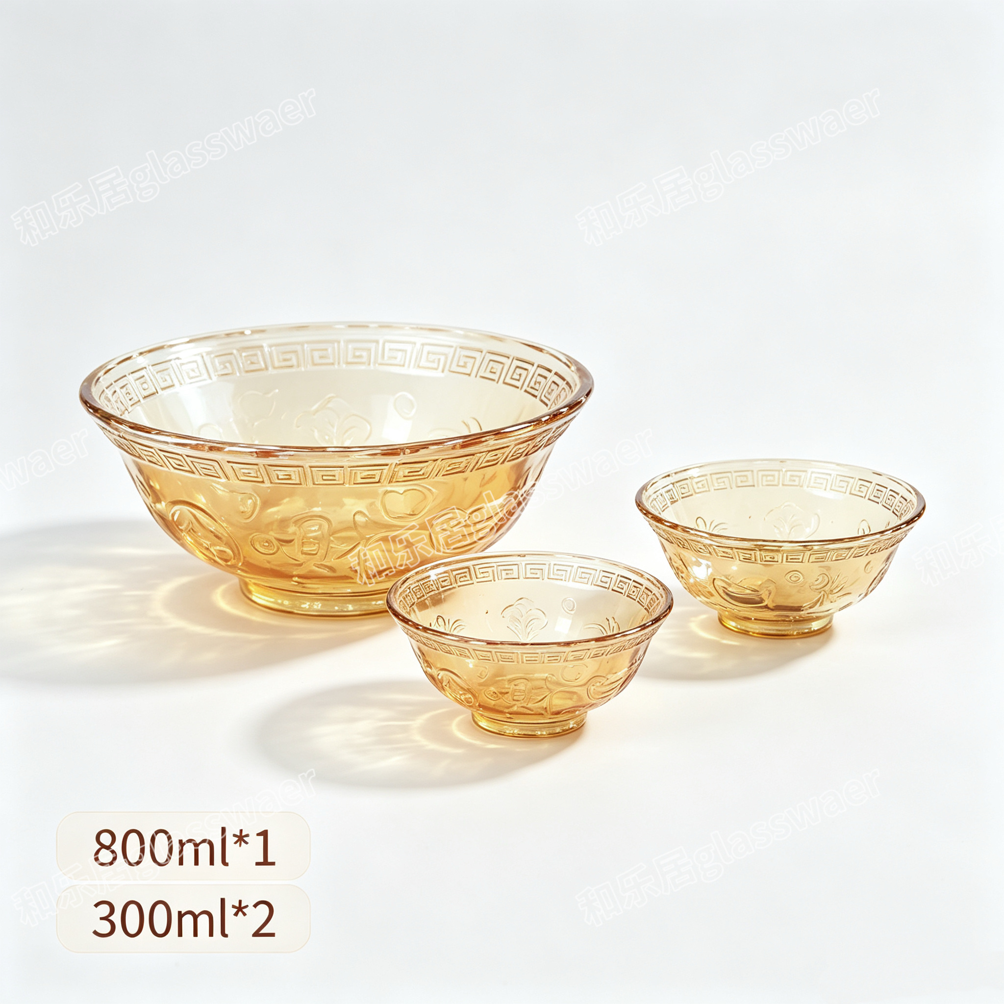 A glass bowl for attracting wealth